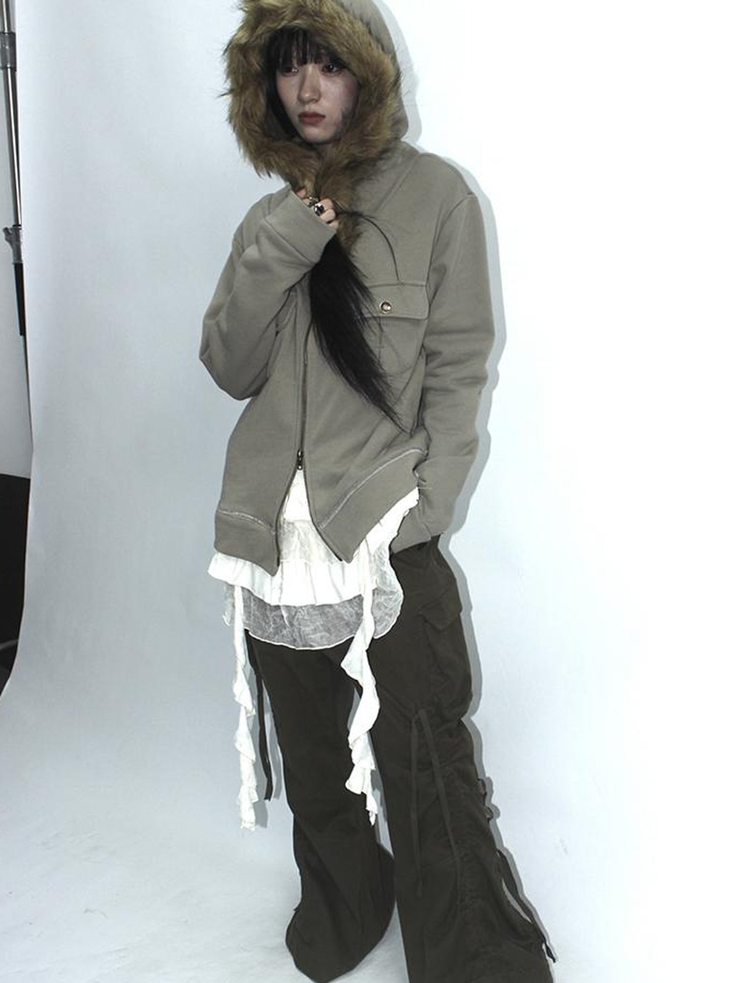 Updateang project Detachable Fur Hooded Fleece Sweatshirt With Pockets