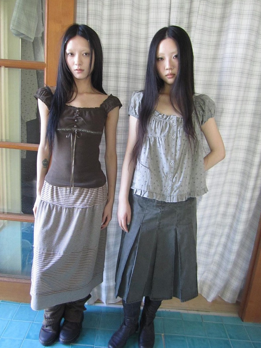 ang project Grey Floral Square Neck Puff Sleeve Ruffle Button Women&