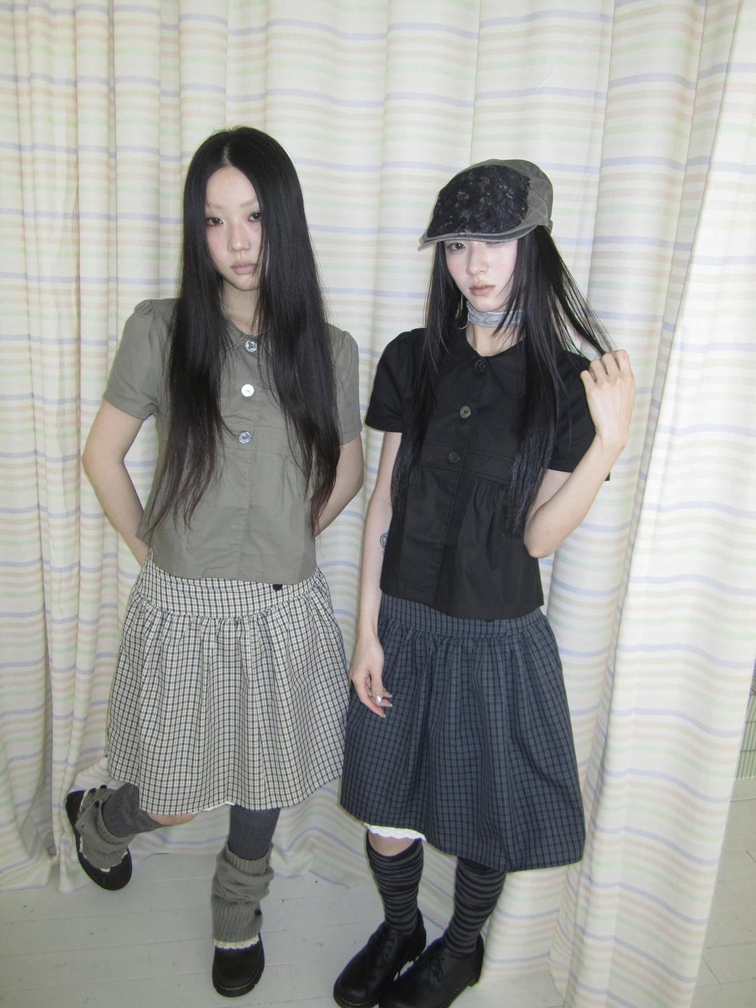 ang project Korean Pleated Three Button Collared Short Sleeve Cropped Women&
