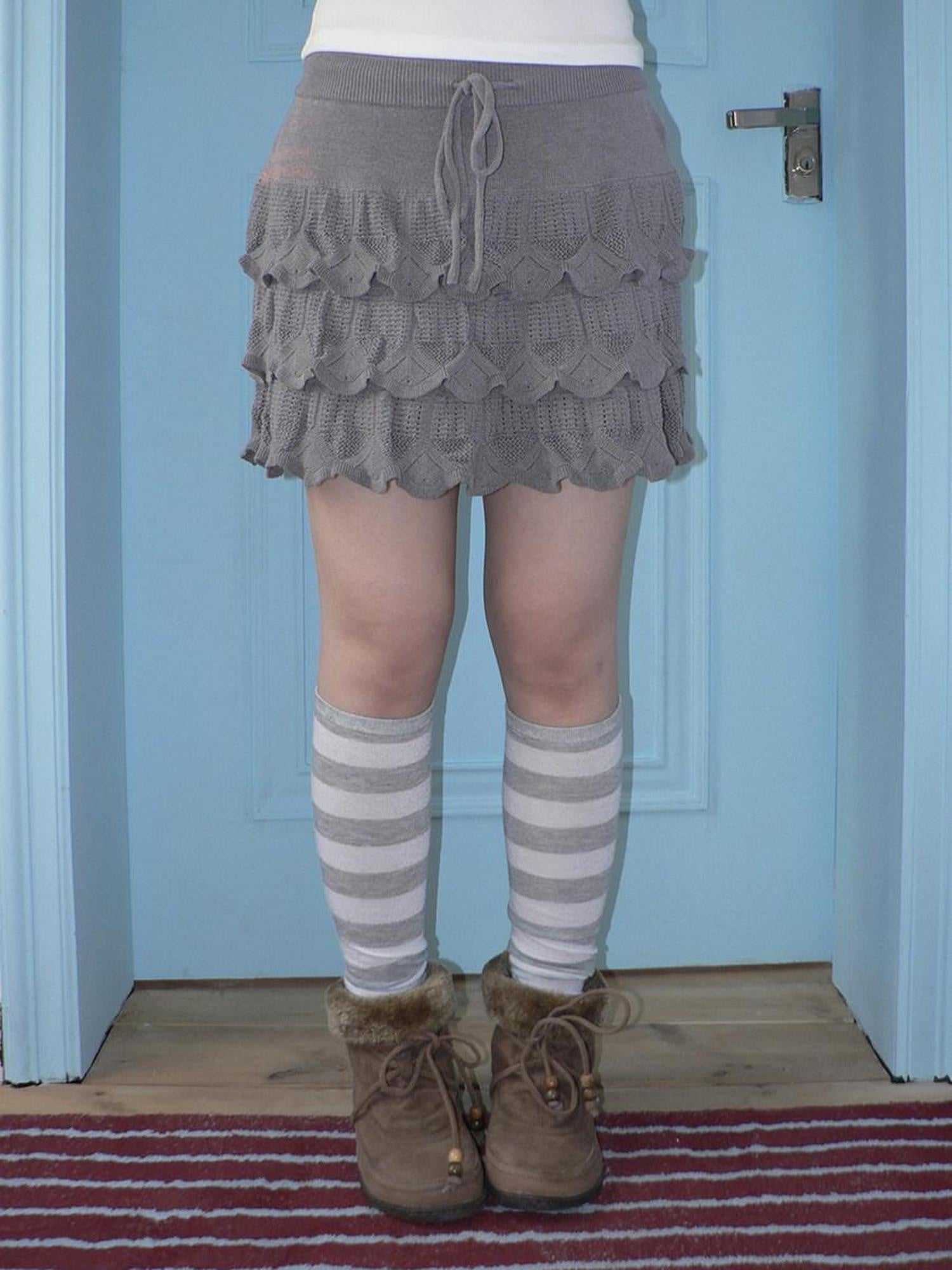ang project Korean Ruffle Tiered Pleated Knit Natural Waist Casual Girls Women Mini Skirt