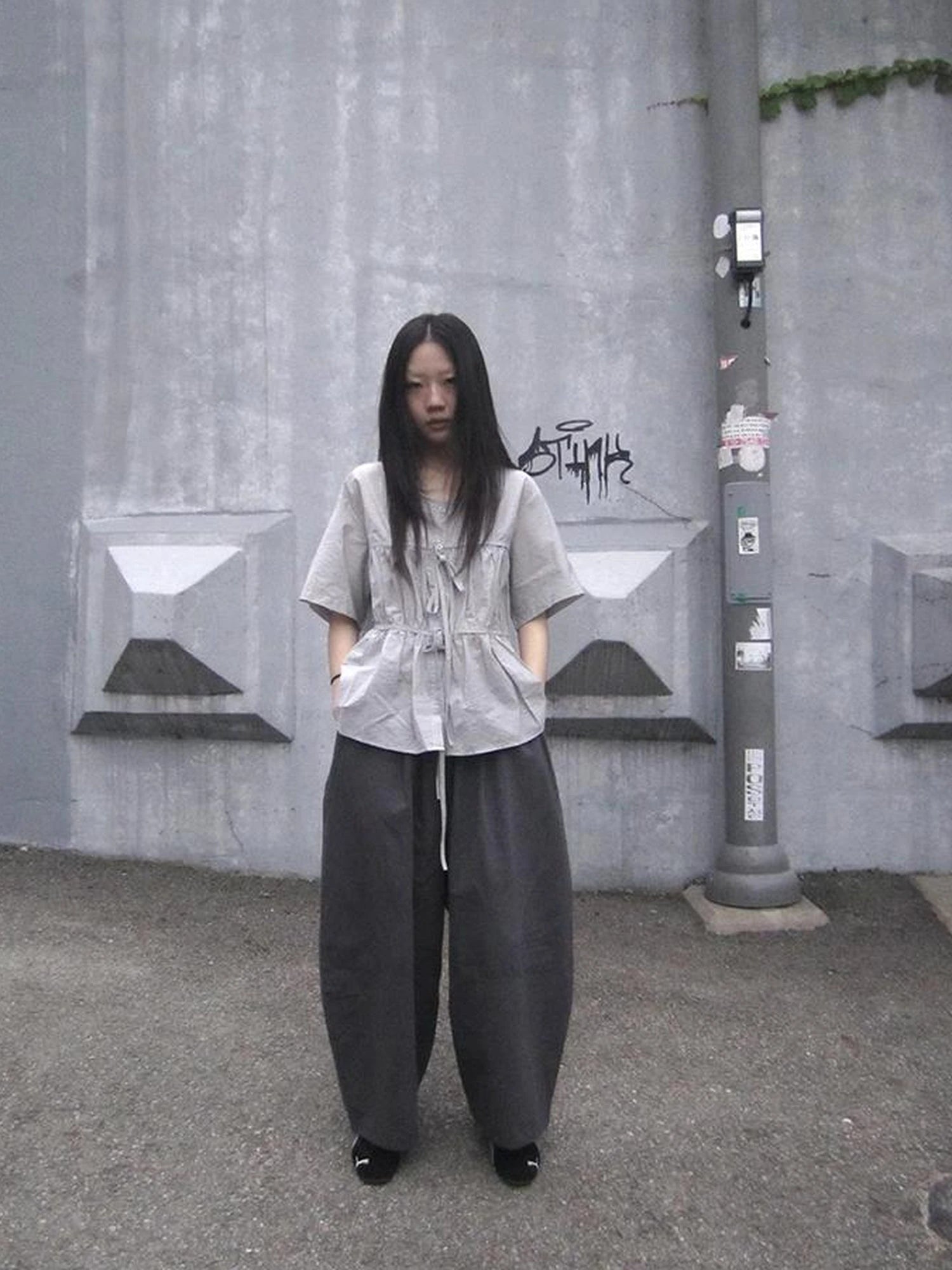 Korean Style Lightweight Tied Waist Pleated Single Row Button Short Sleeve Top