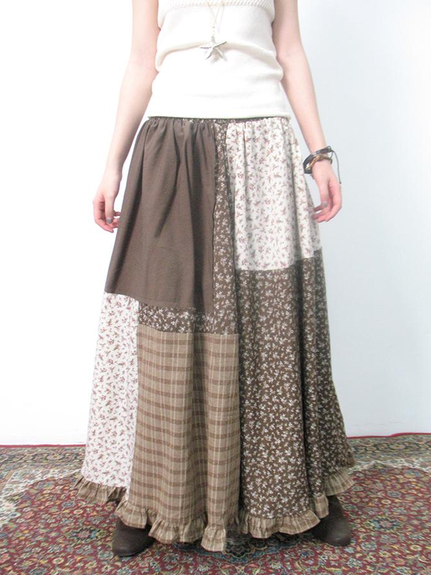 ang project Lace Trimmed Floral Print A Line Skirt