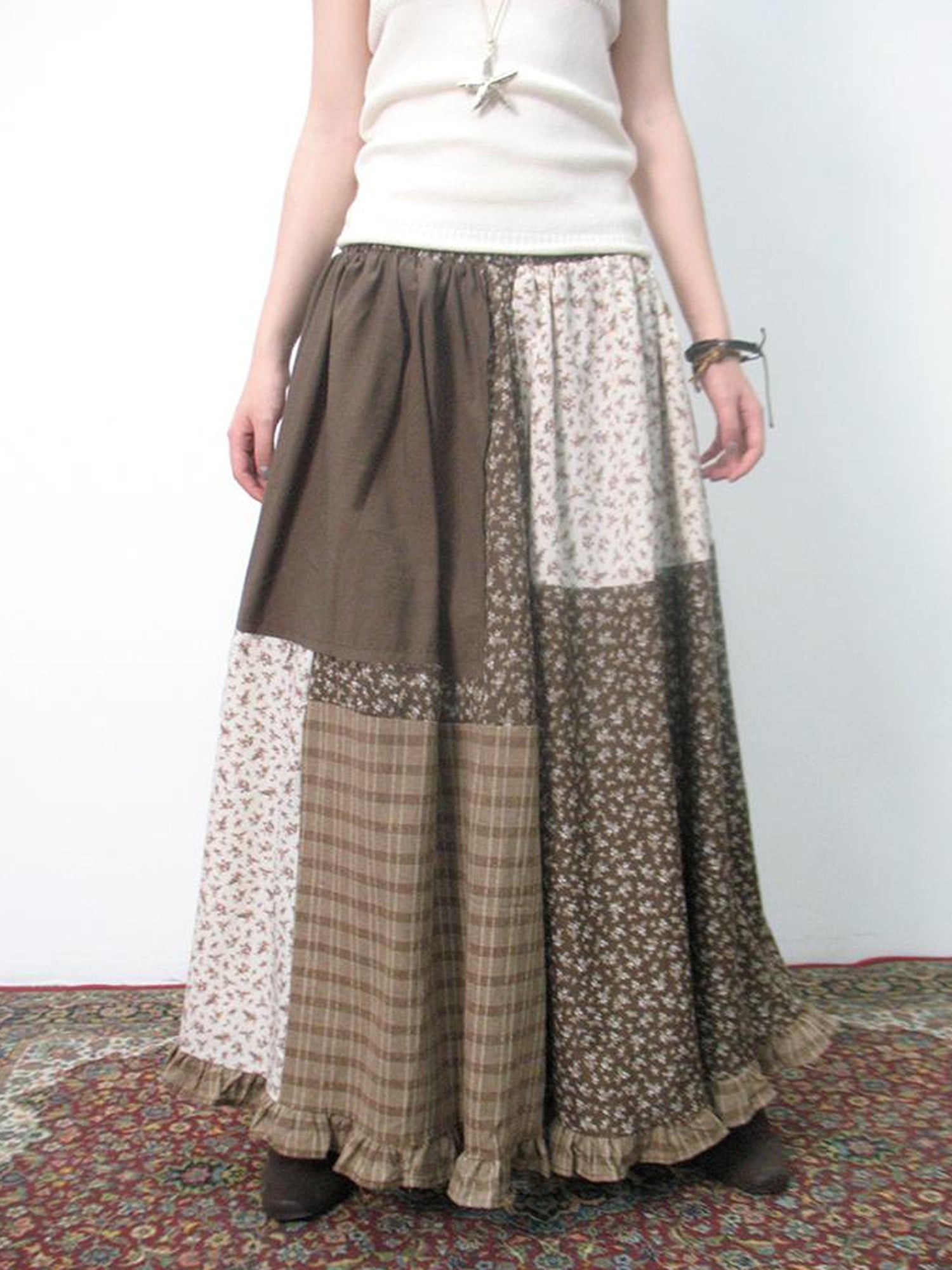 ang project Lace Trimmed Floral Print A Line Skirt