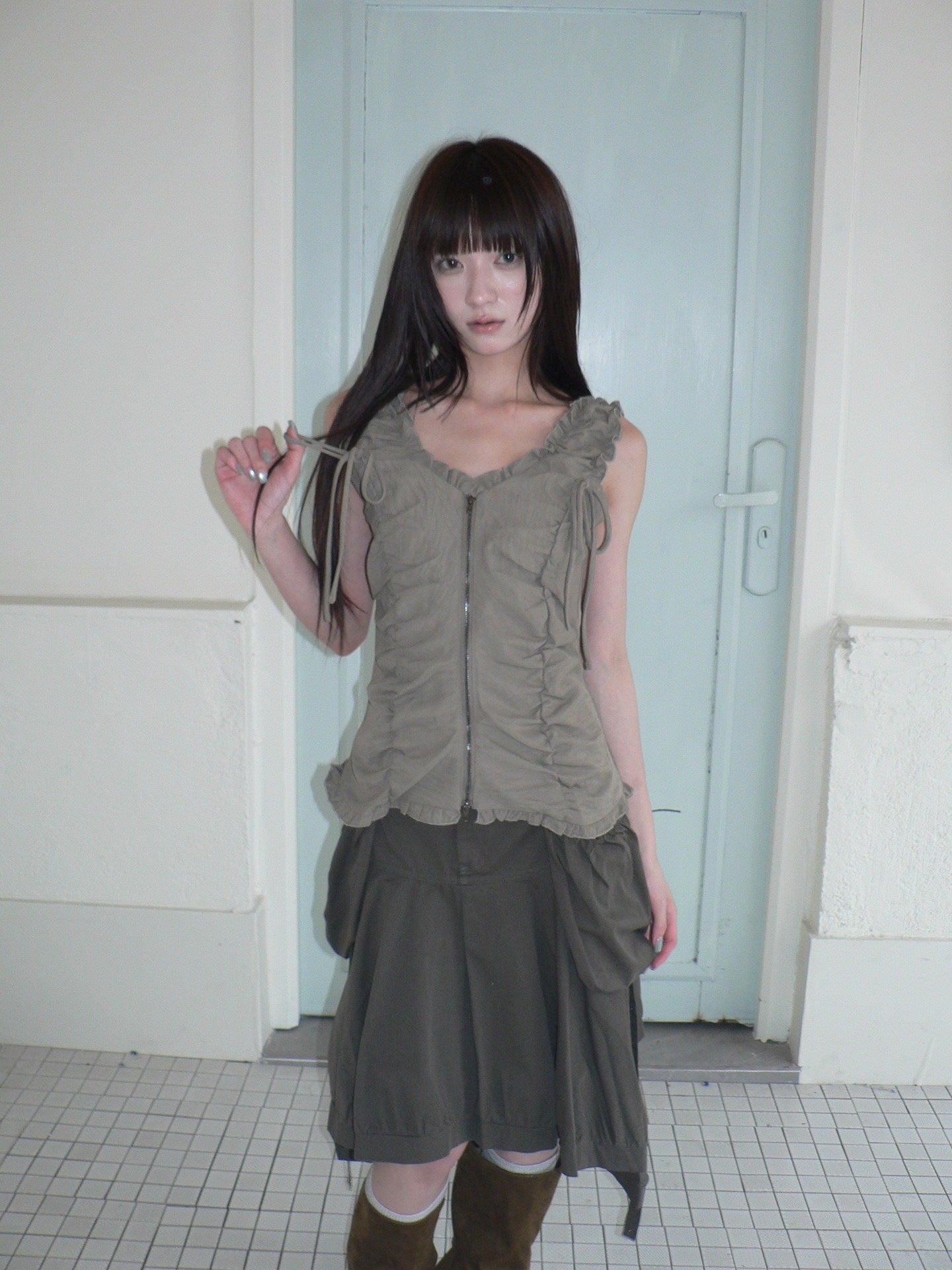 ang_project_Lettuce_Hem_Ruched_Tie_Double_Zipper_V-neck_Cropped_Slim_Fit_Women&