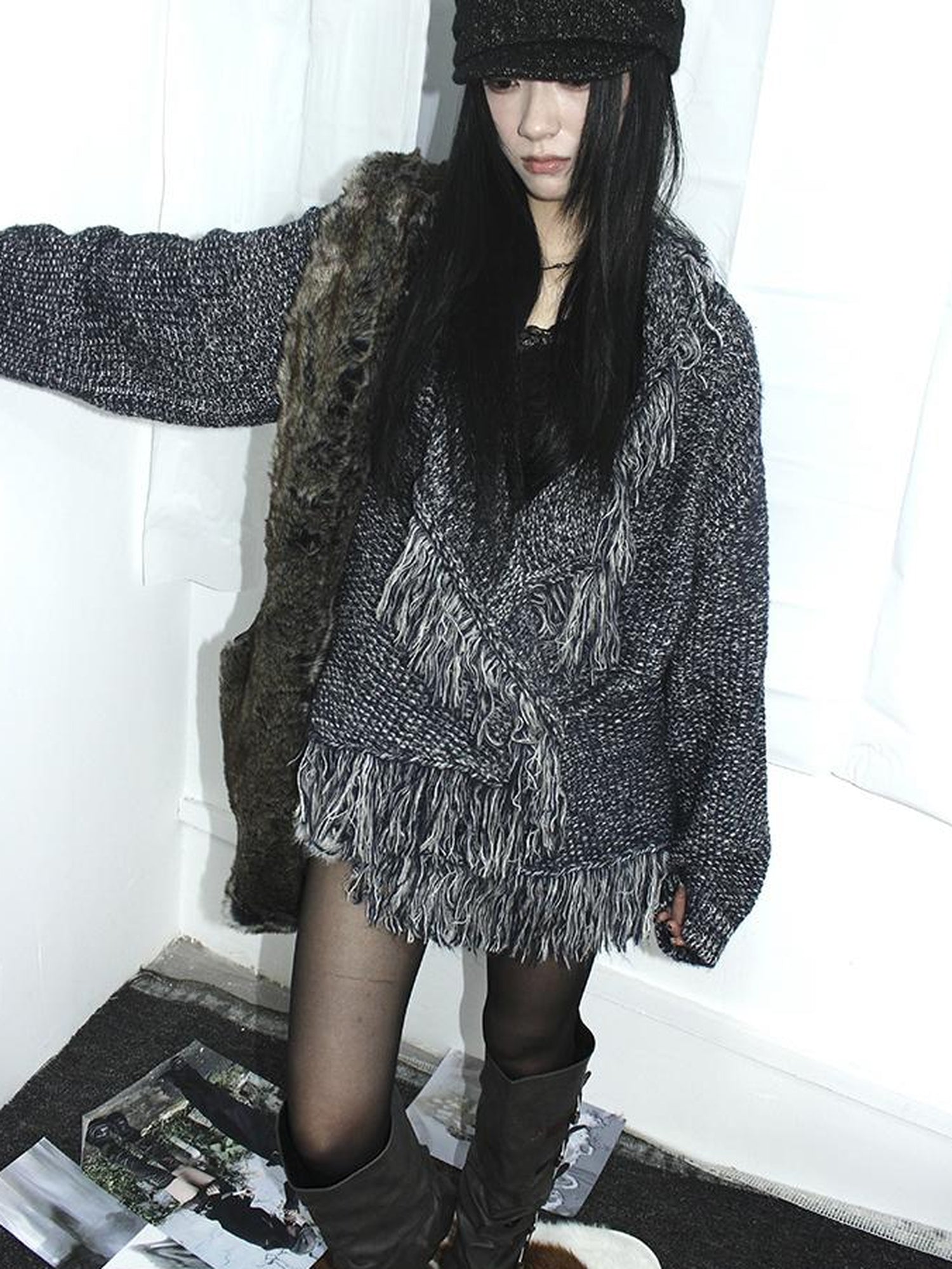 Updateang project Lightweight Tassel Cross Lapel Color Block Knit Cardigan