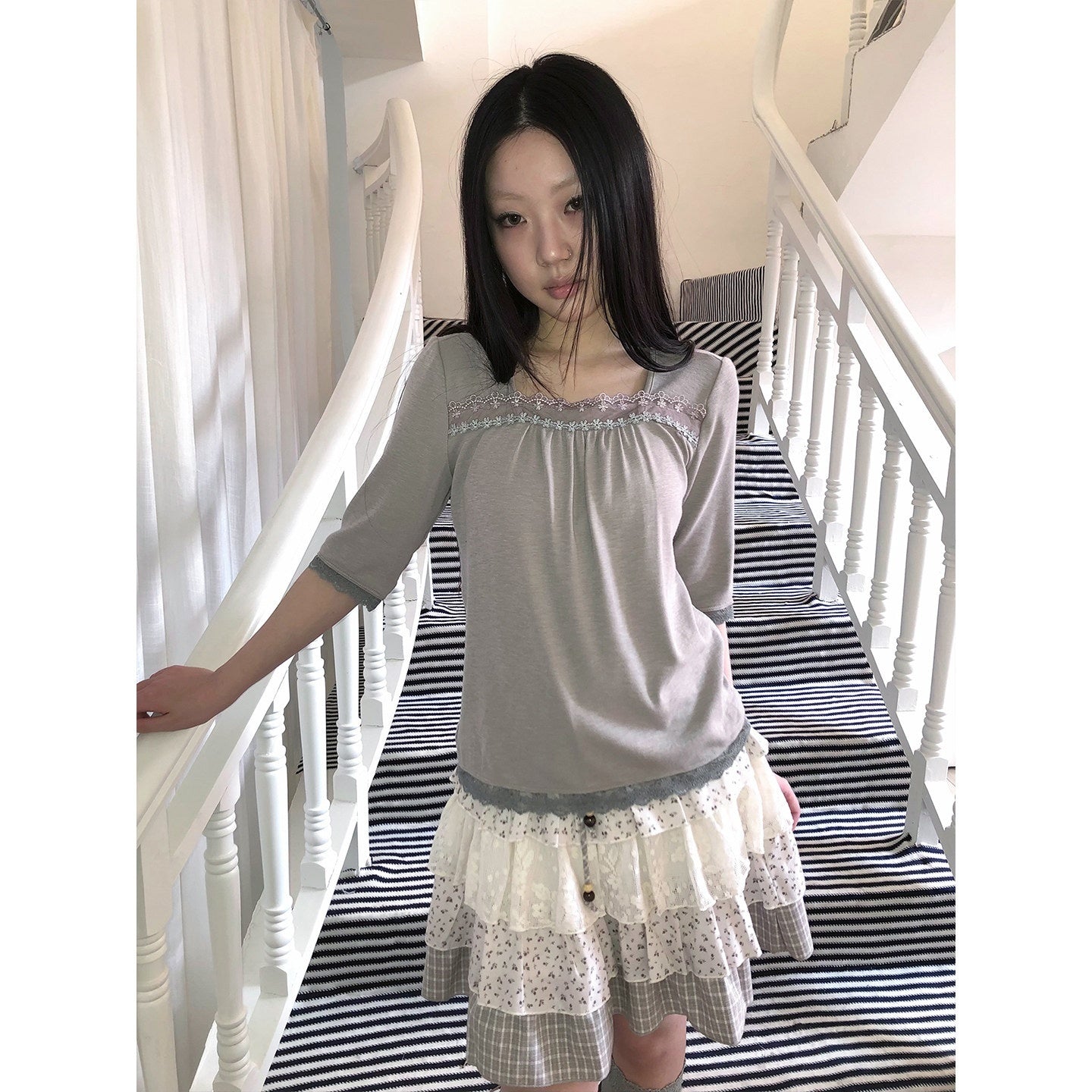 ang_project_Oatmeal_Grey_Lace_Trim_Spliced_Square_Neck_Fitted_Women&