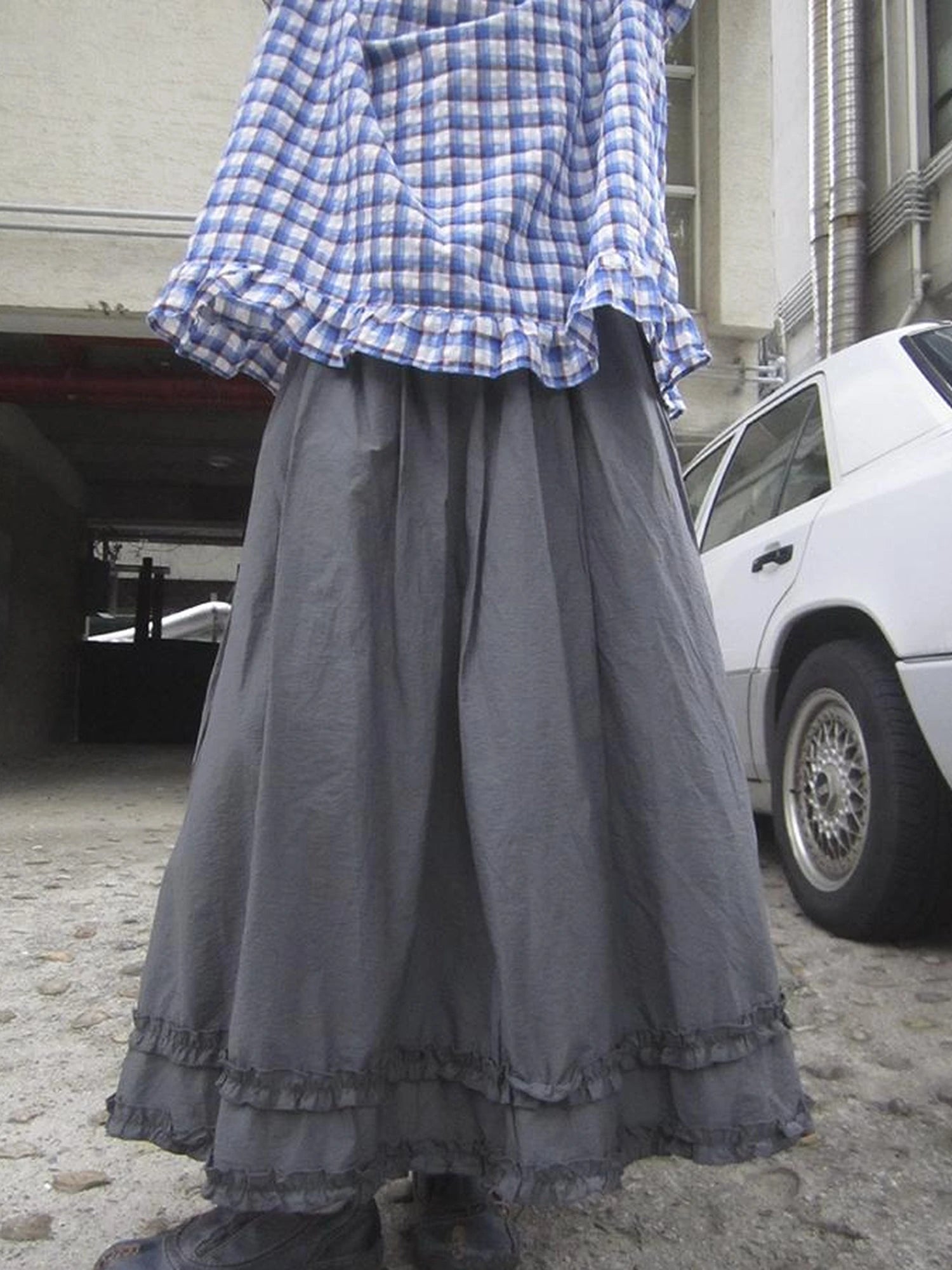 Retro Gray A Line Skirt With Lace Hem And Elastic Waist