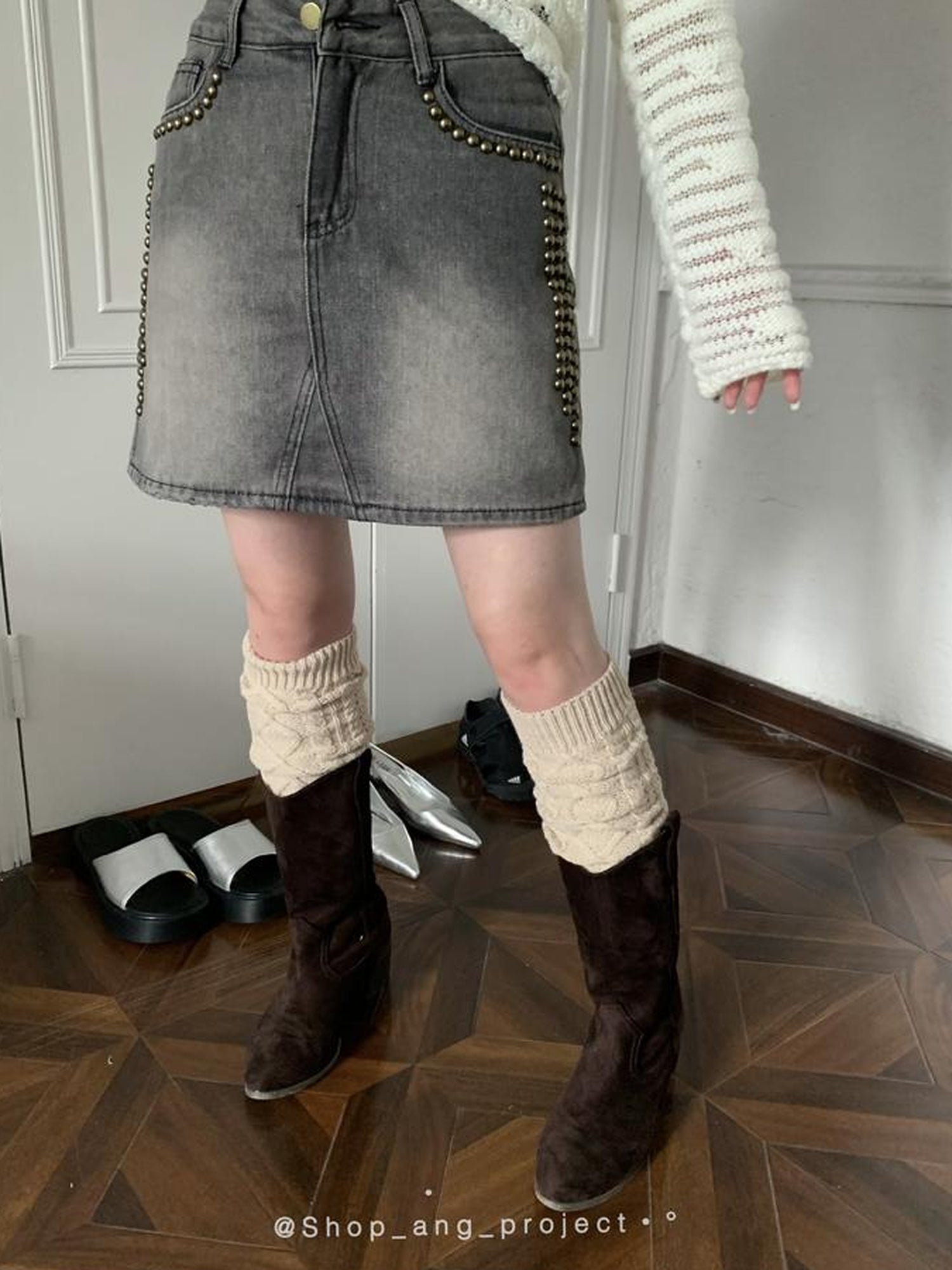 ang project Retro Twist Tie Solid Bubble Leg Warmers