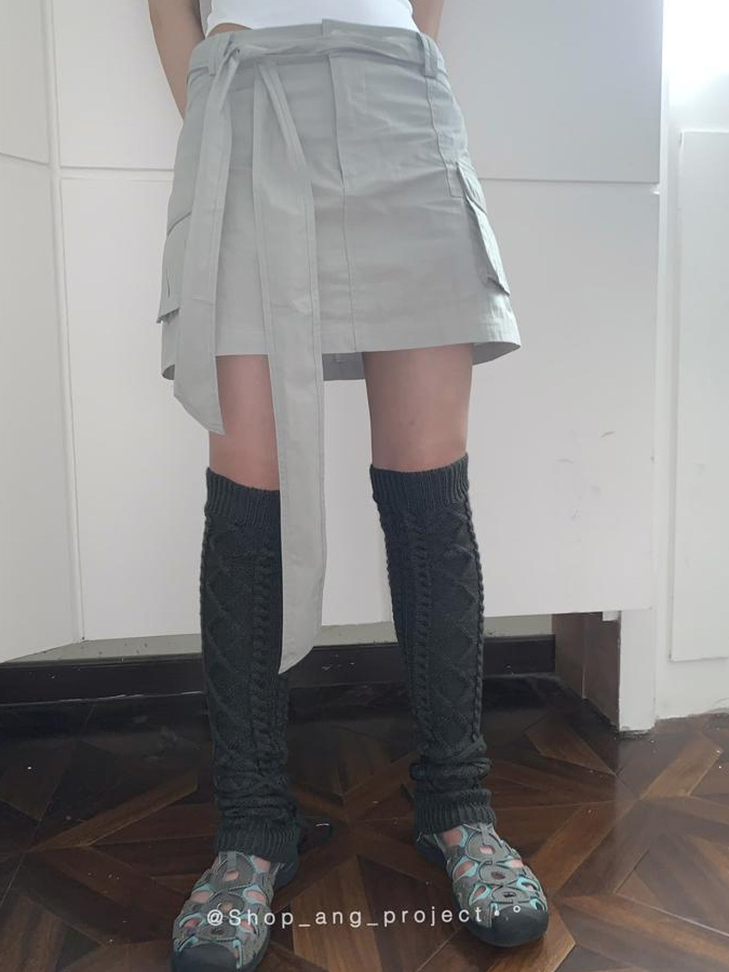 ang project Retro Twist Tie Solid Bubble Leg Warmers