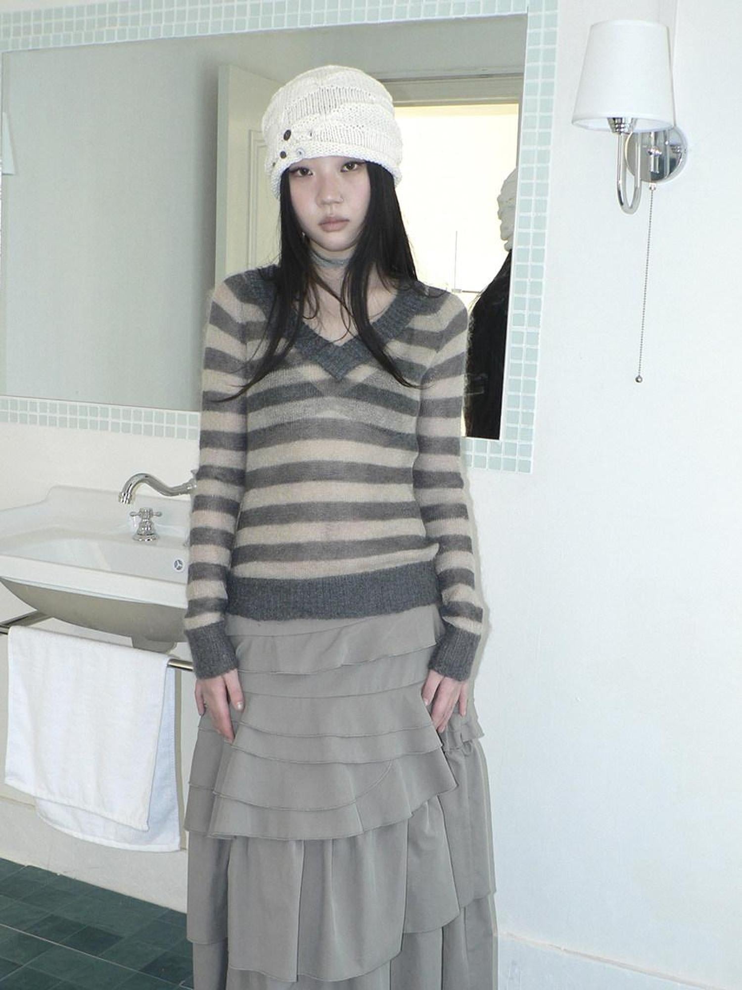 ang project Slim V Neck Contrast Striped Commuter Women Knit Long Sleeve T-Shirt
