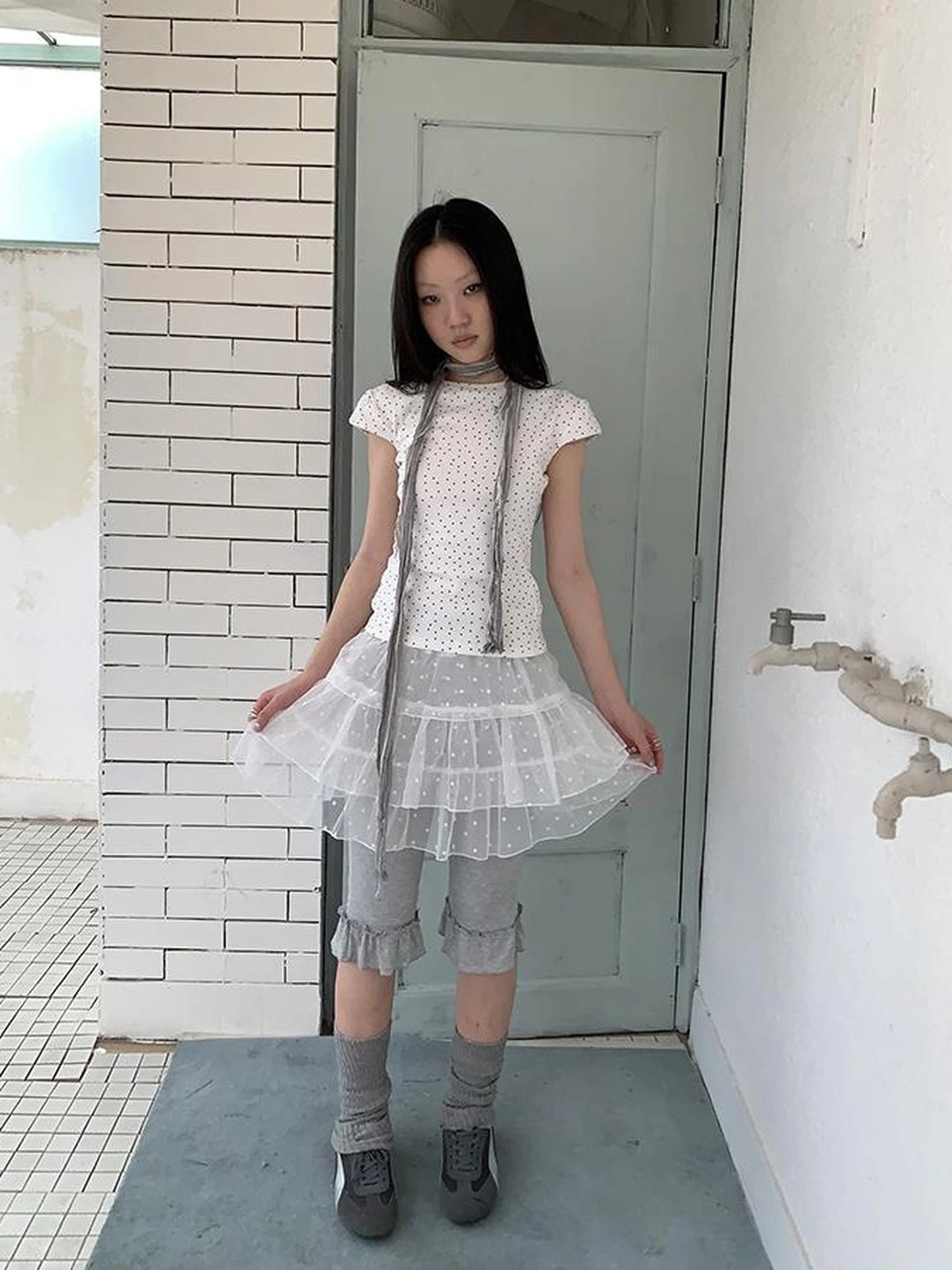 Summer Elastic Waist Ruffled Hem Slimming Shorts