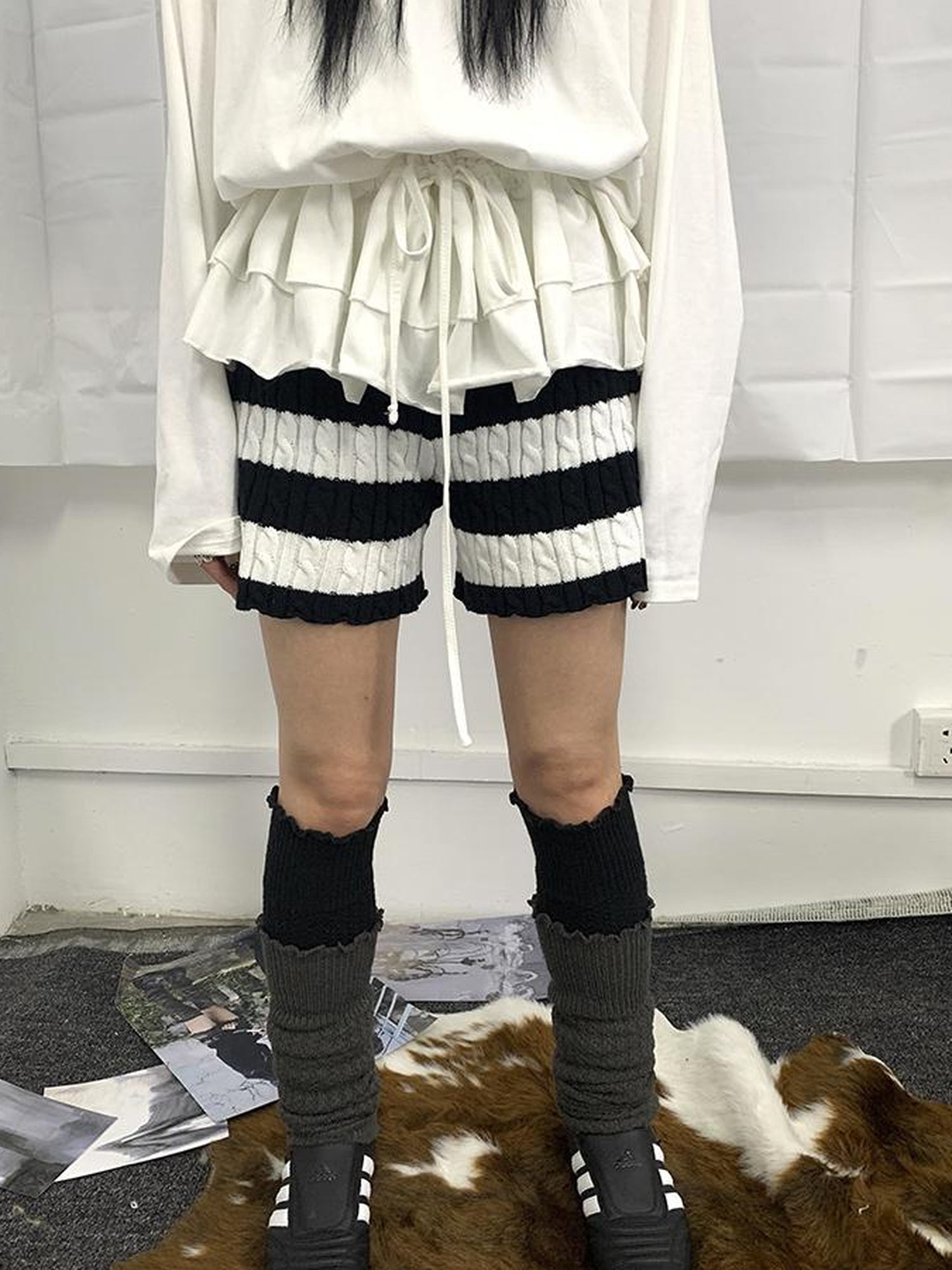 ang project Textured Stripe Knit Shorts Women Stretch Slim Fit Color Block