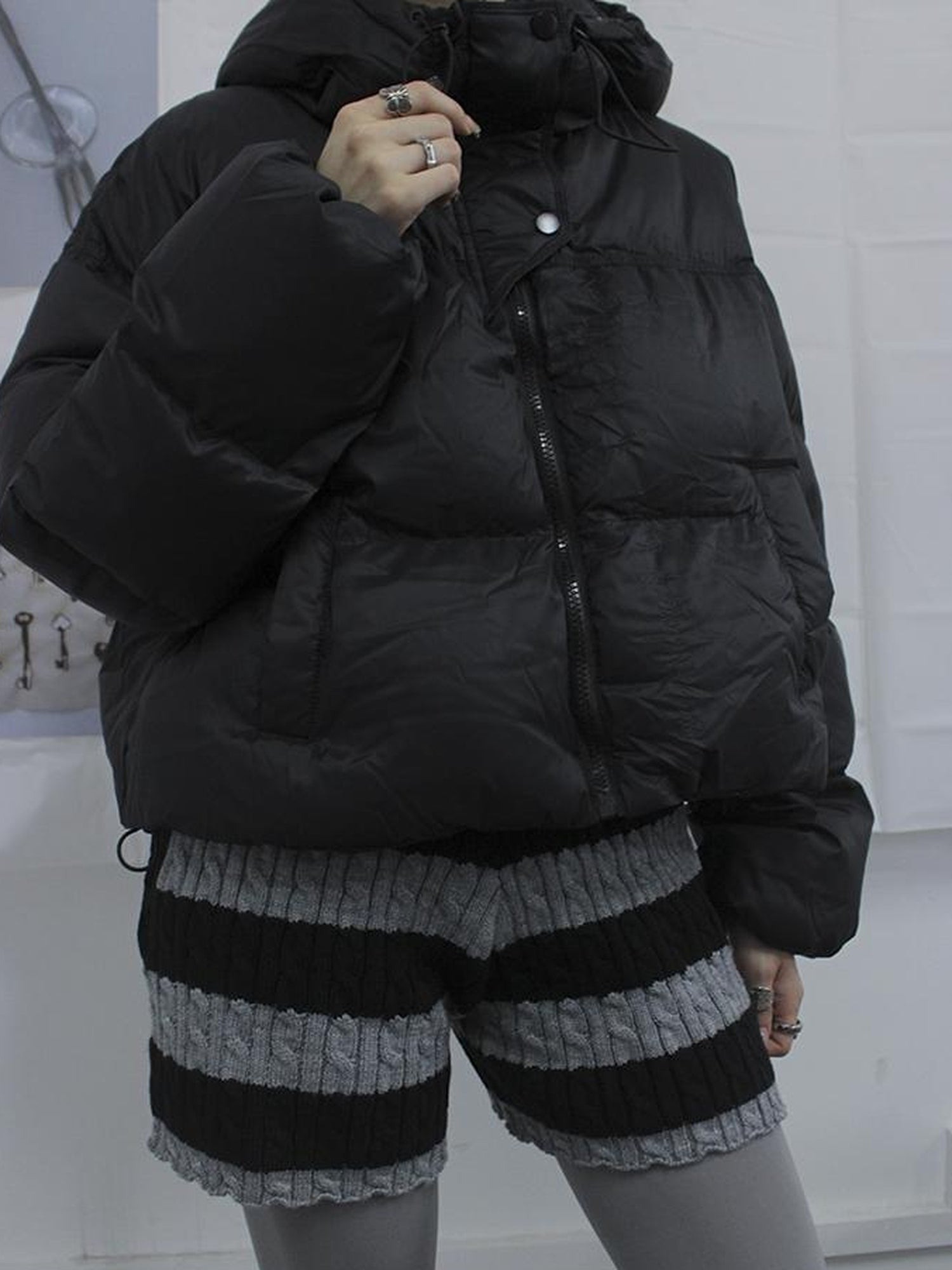 ang project Textured Stripe Knit Shorts Women Stretch Slim Fit Color Block