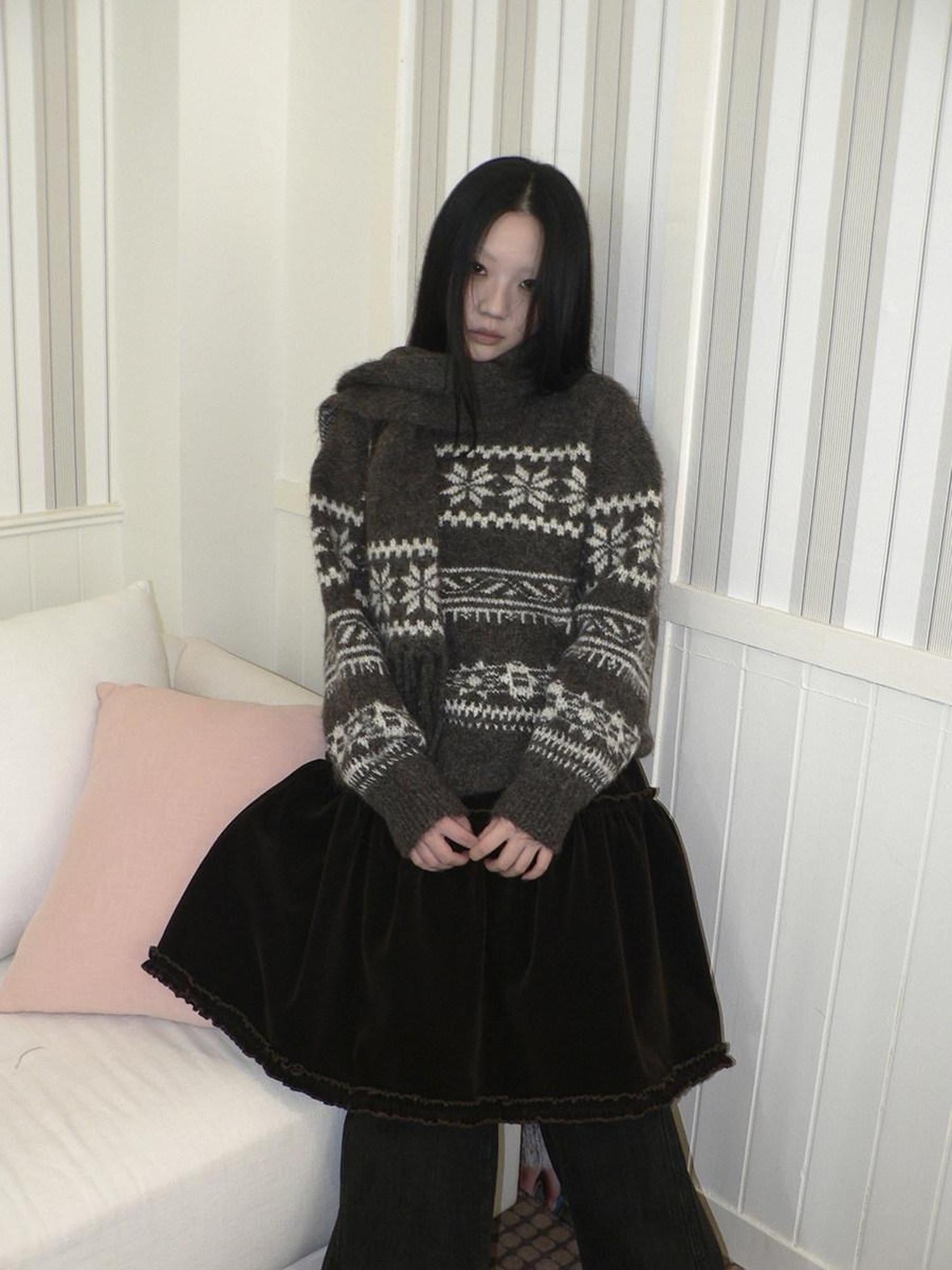 ang project Thermal Vintage Loose Printed Knit Women Crew Neck Coffee Brown Sweater