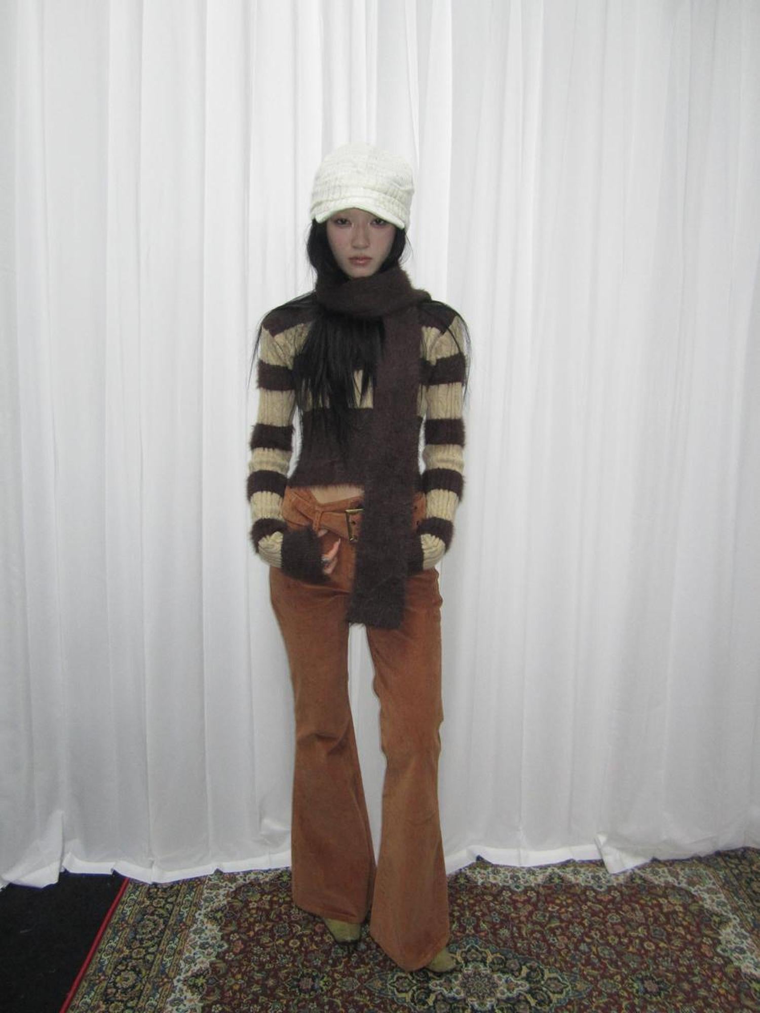 ang project V-neck Striped Knit Sweater Slim Fit Set