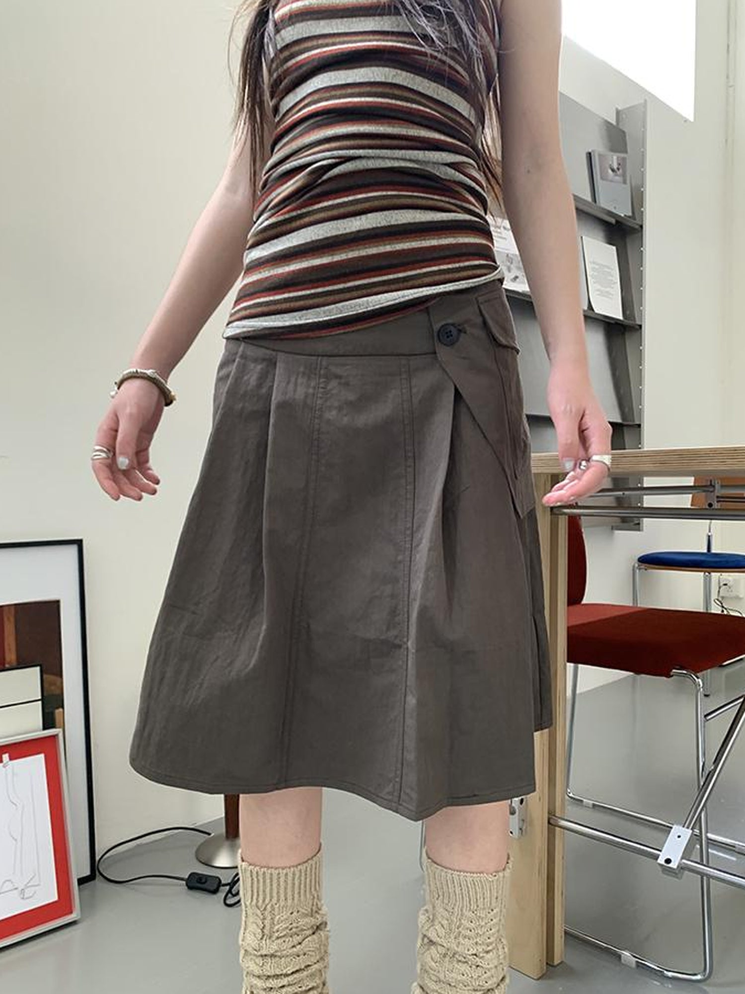 ang project Vintage Button Detail Pleated A Line Skirt