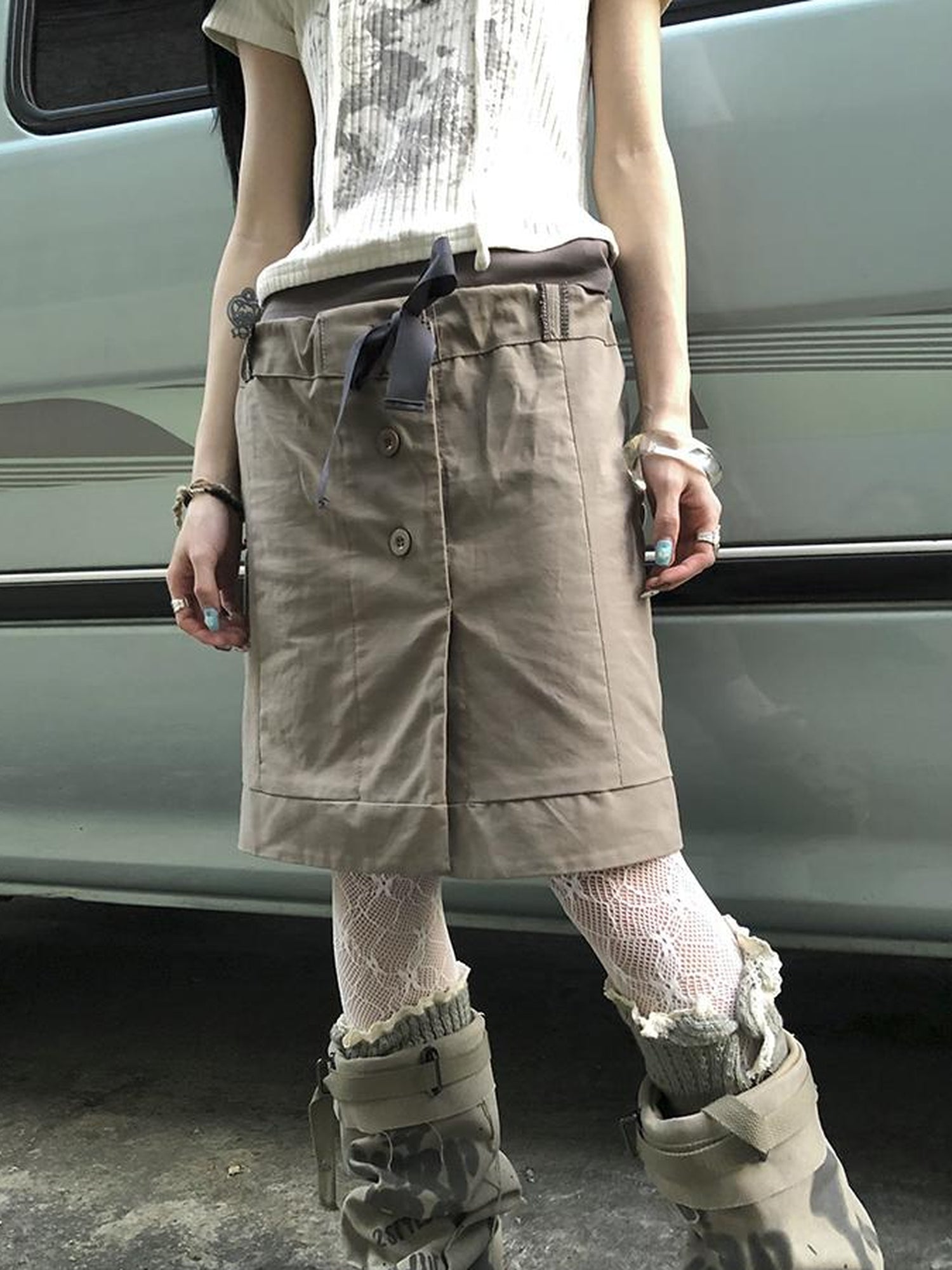 ang project Vintage Button Tie High Waist Flowy Denim Short Skirt