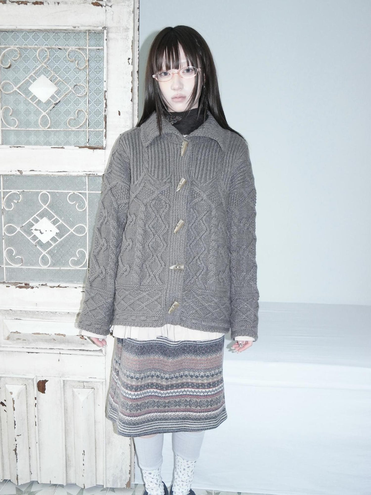 ang project Vintage Cable Knit Horn Button Loose Fit Women&