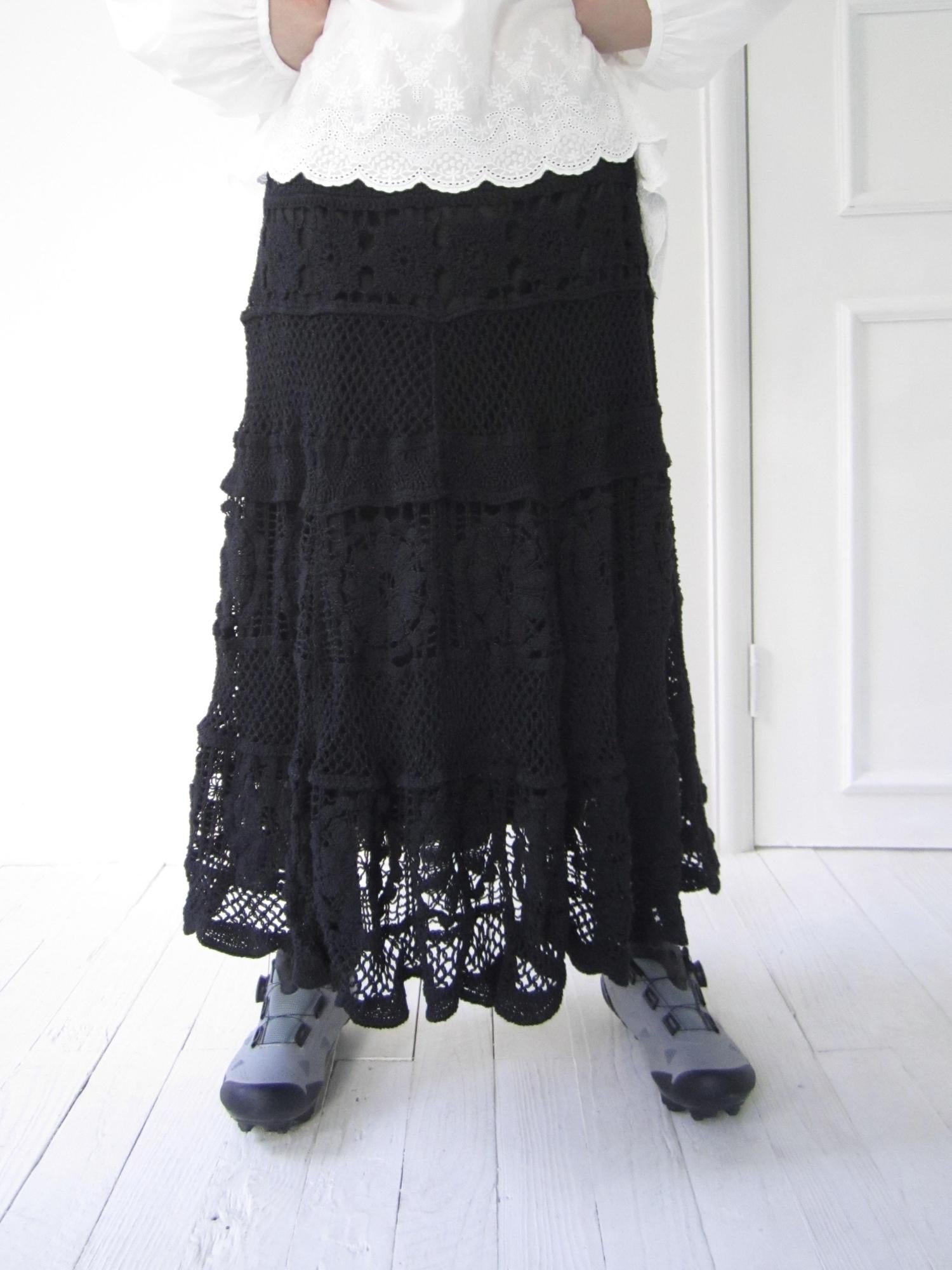 ang project Vintage Crochet Lace Maxi Skirt