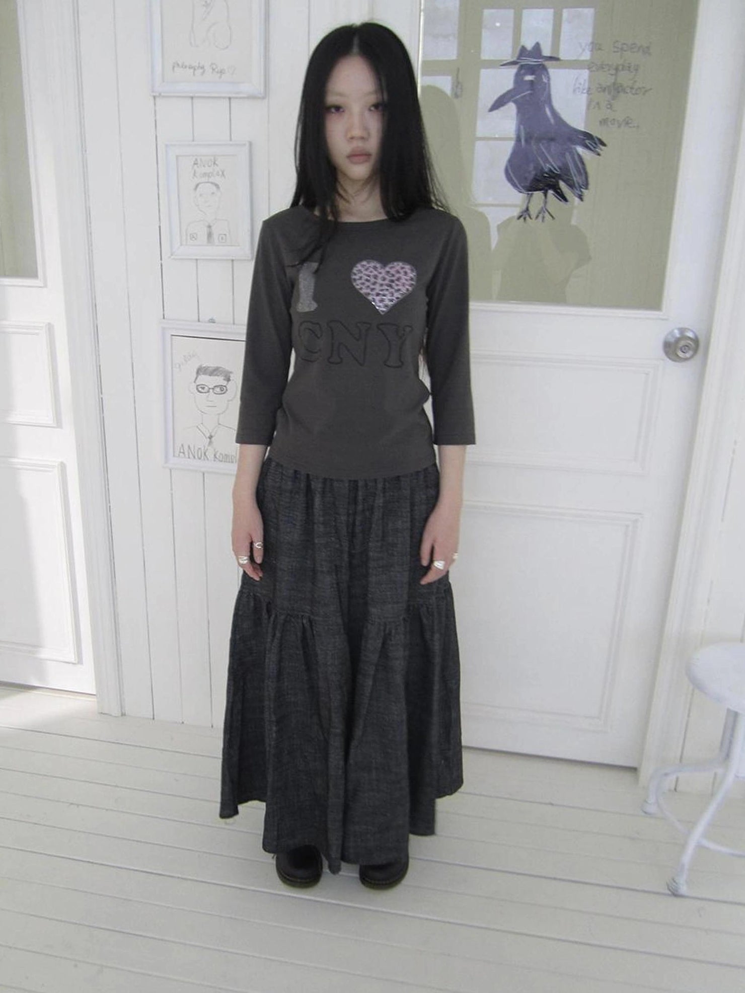 ang project Vintage Crystal Heart Print Tee T-shirt