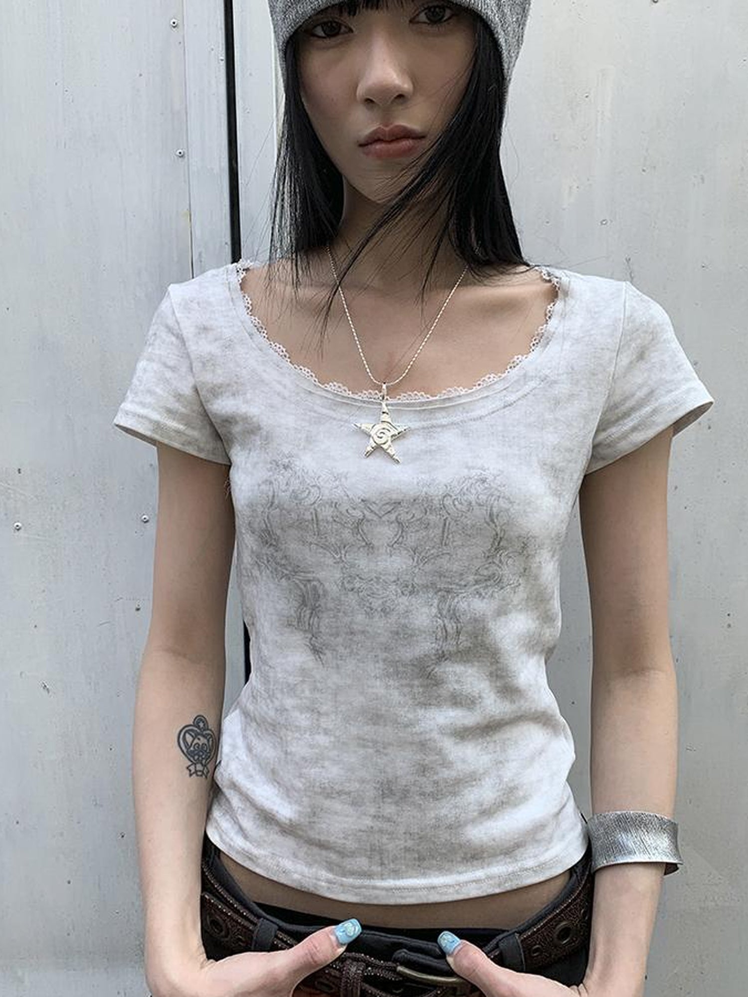 Updateang project Vintage Floral Lace Collar Stretch Slim Tee