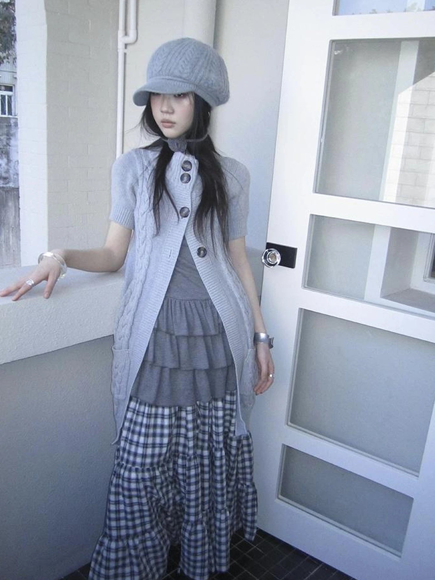 Vintage Gray Mid Length Half Zip Knit Sweater Short Sleeve