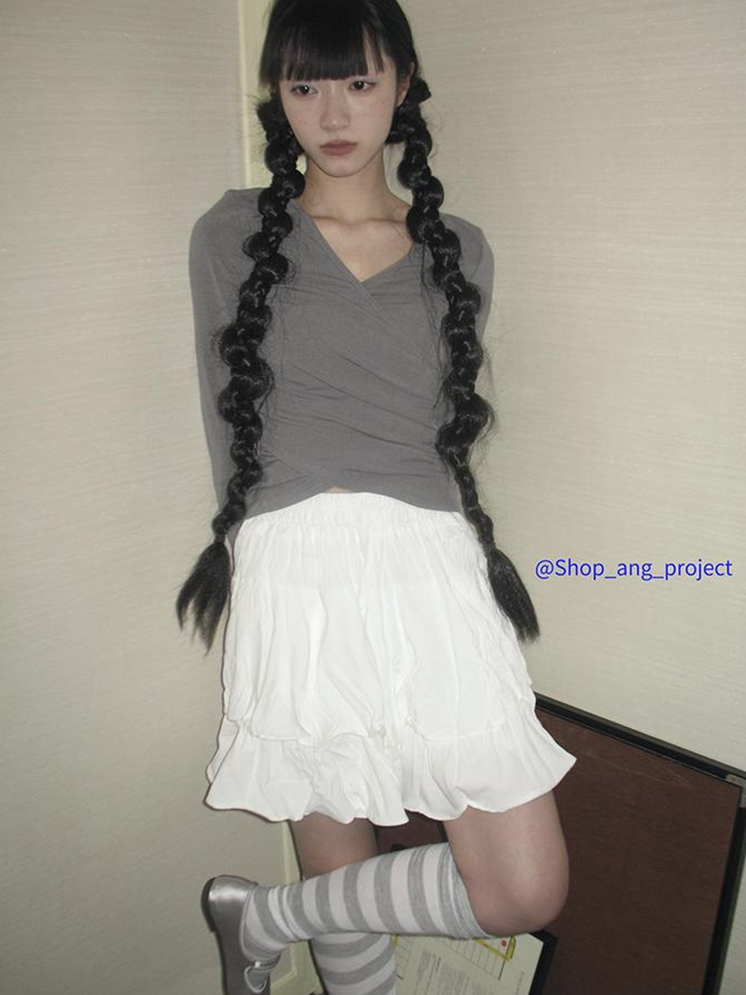ang project Vintage Gray White Striped High Socks