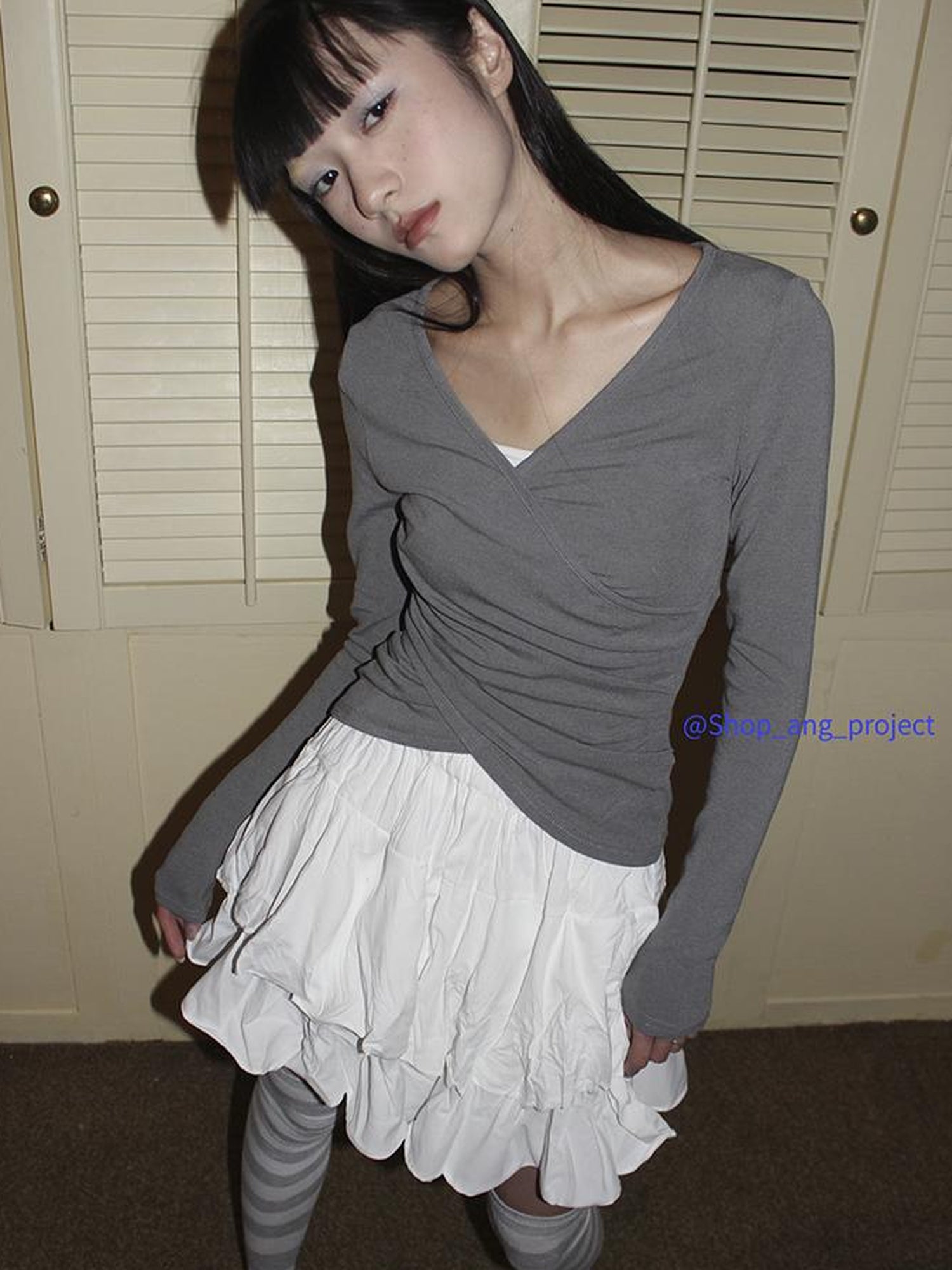 ang project Vintage Gray White Striped High Socks