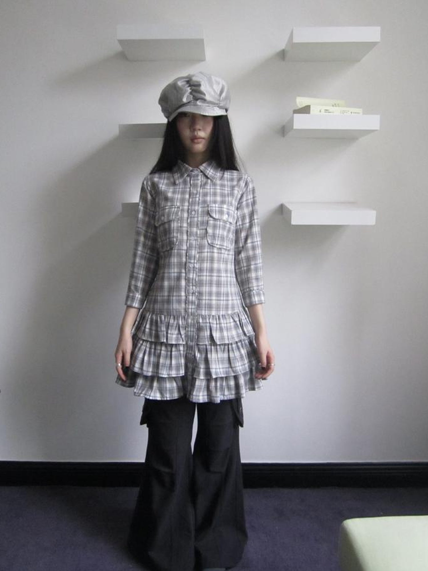 ang project Vintage Grey Plaid Layered Hem Short Sleeve Shirt