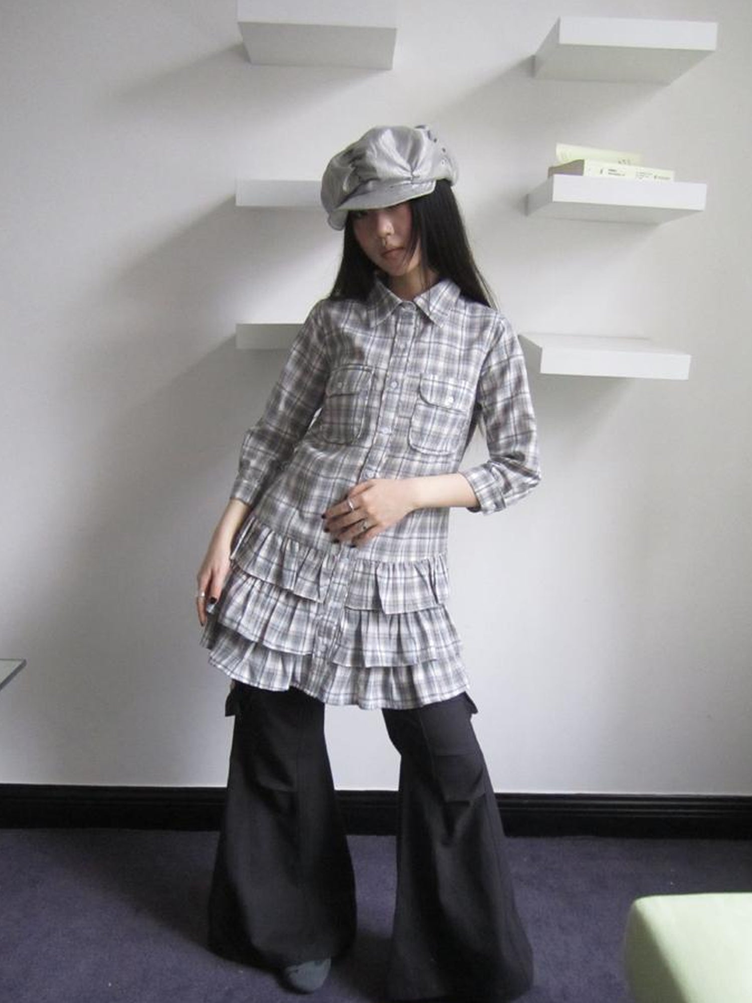 ang project Vintage Grey Plaid Layered Hem Short Sleeve Shirt