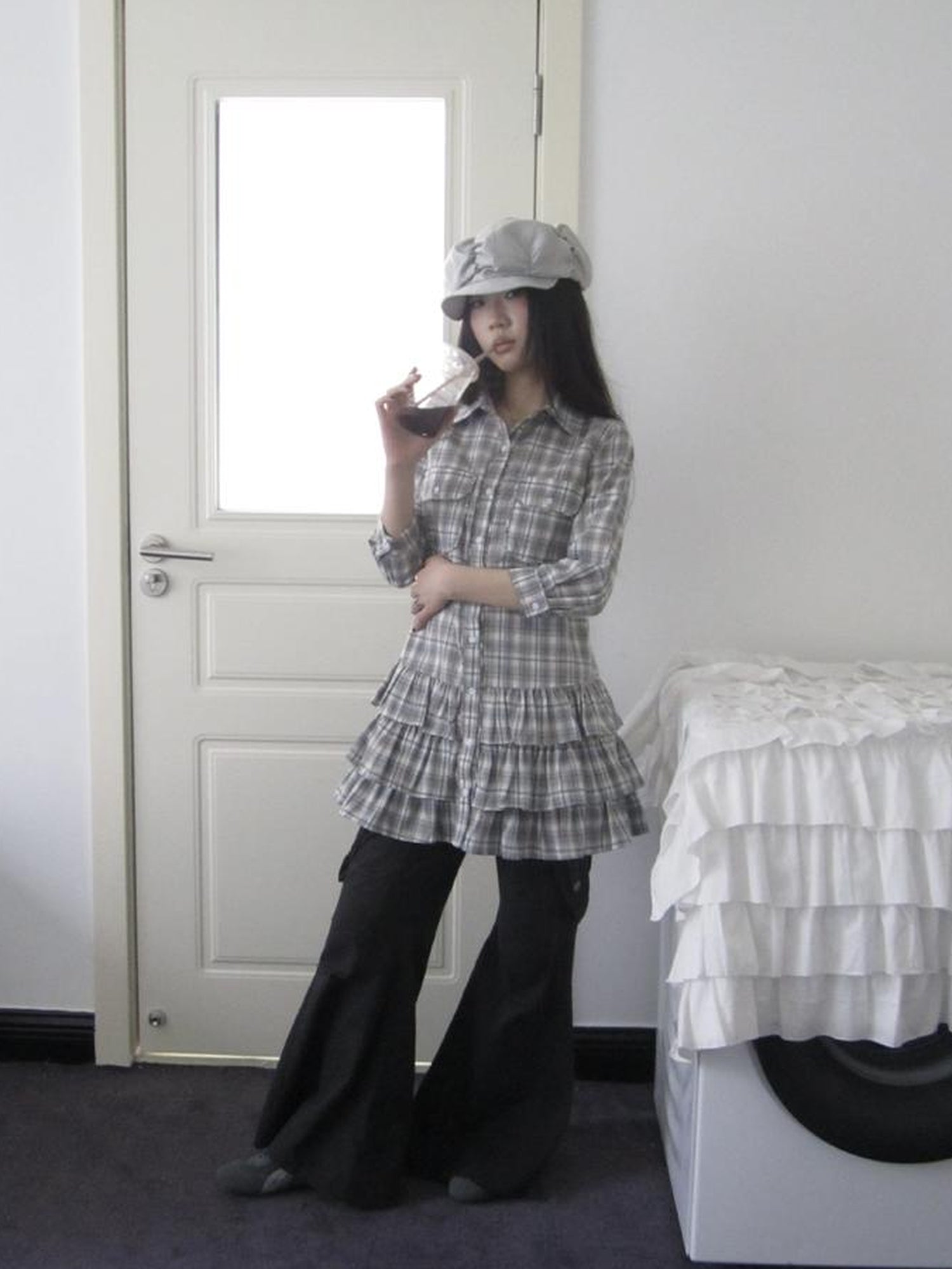 ang project Vintage Grey Plaid Layered Hem Short Sleeve Shirt
