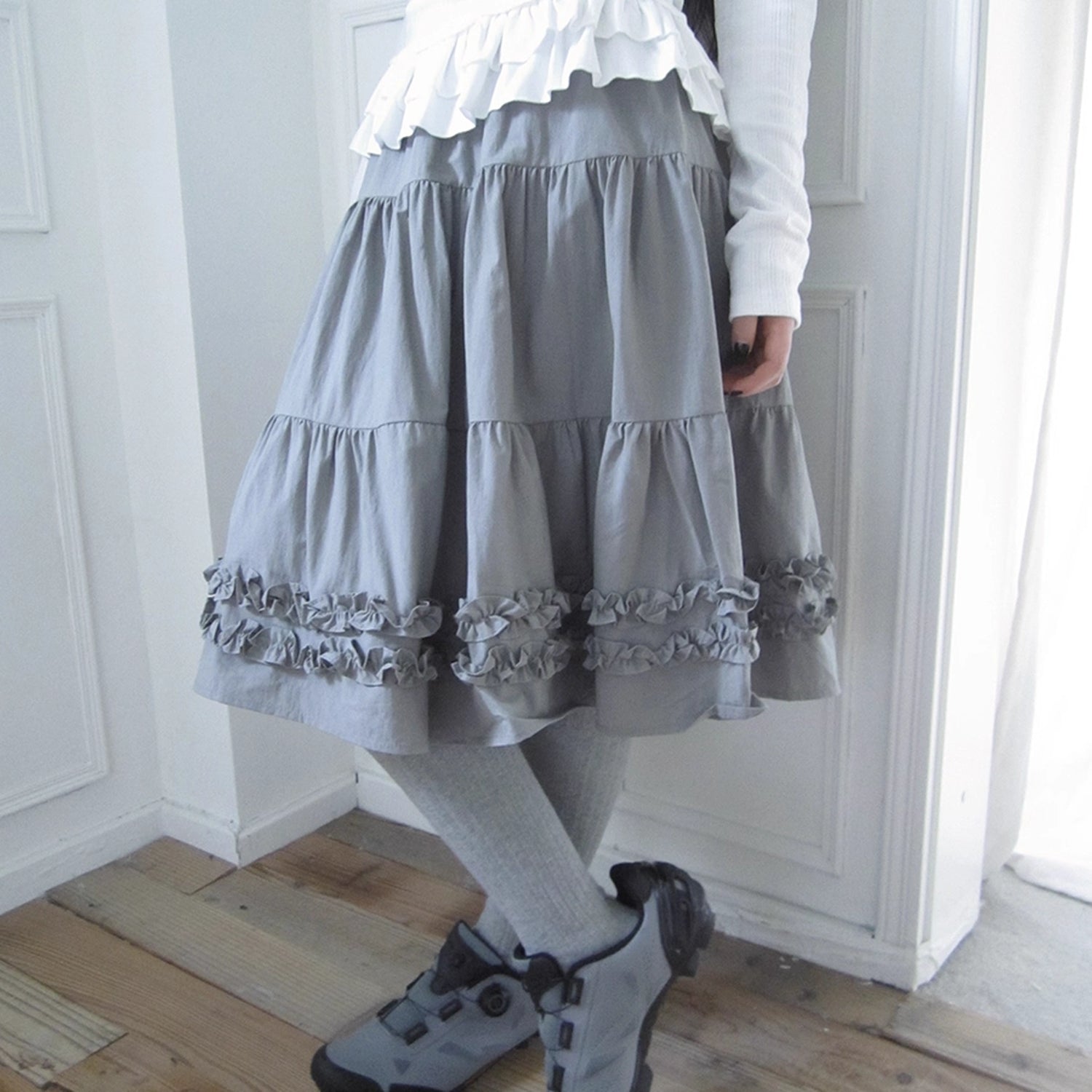 ang_project_Vintage_Lace_Trim_Ruffle_Hem_A_Line_Skirt_MISSTT