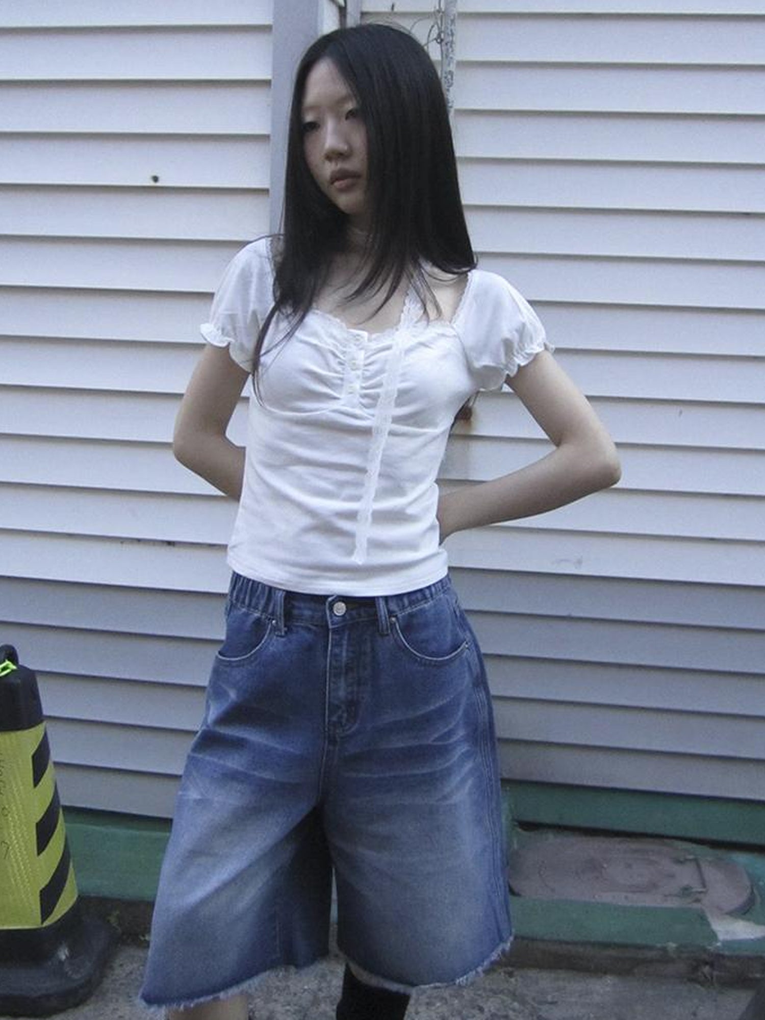 Updateang project Vintage Lace Trim Ruffled Button Detail Slim Fit Tee With Scarf