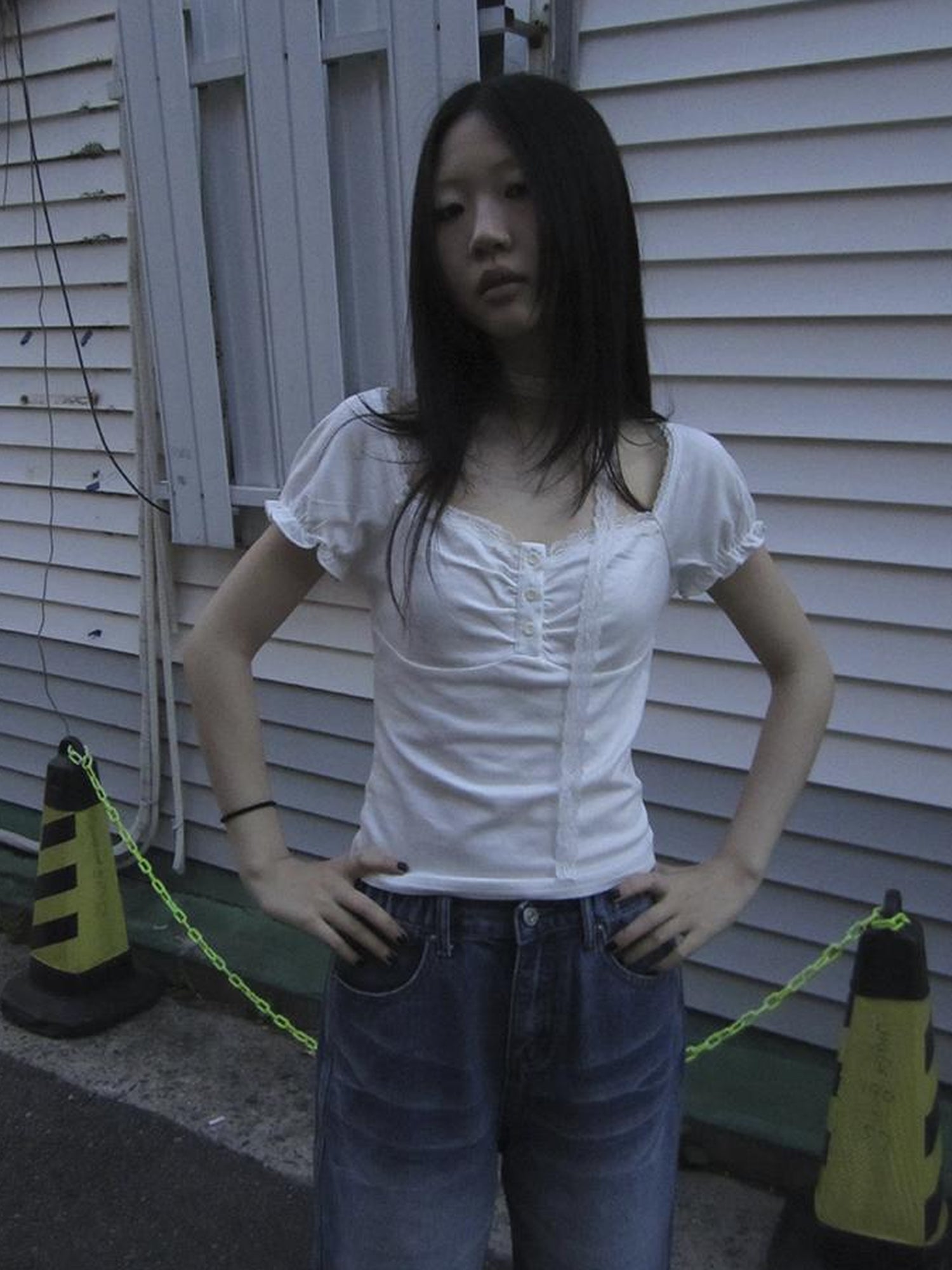 Updateang project Vintage Lace Trim Ruffled Button Detail Slim Fit Tee With Scarf
