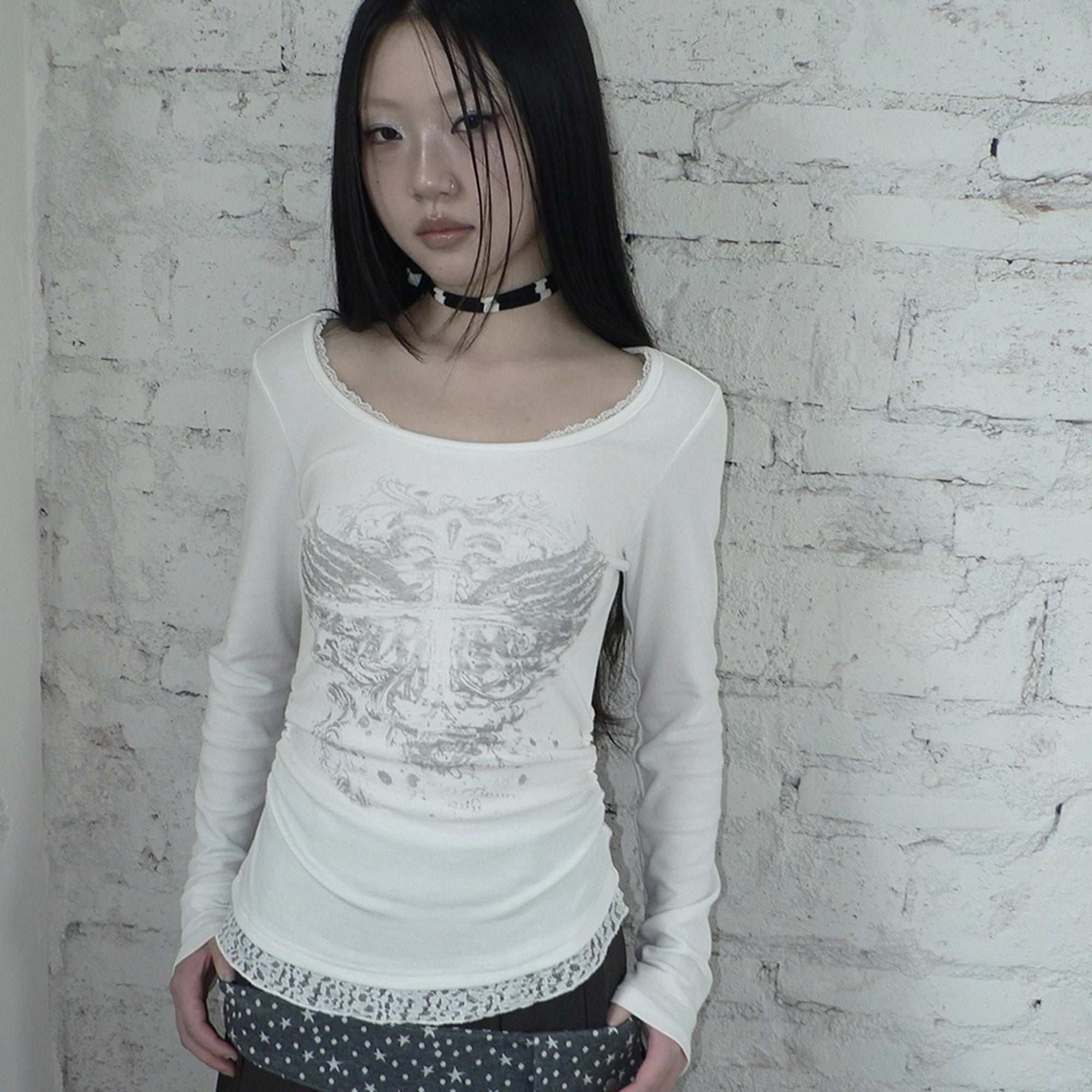 ang_project_Vintage_Lace_Trim_U_Neck_Floral_Print_T-shirt_MISSTT