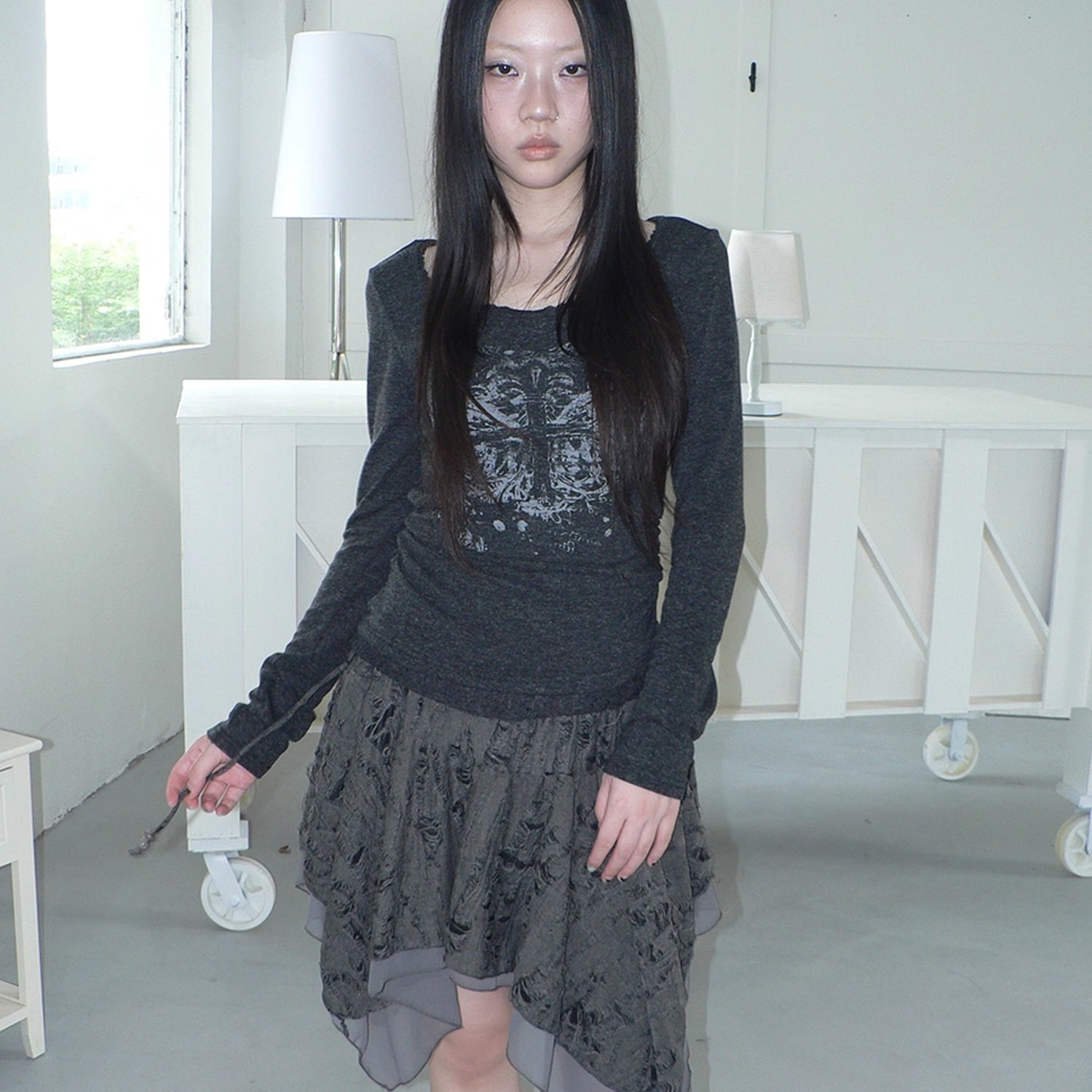 ang_project_Vintage_Lace_Trim_U_Neck_Floral_Print_T-shirt_MISSTT