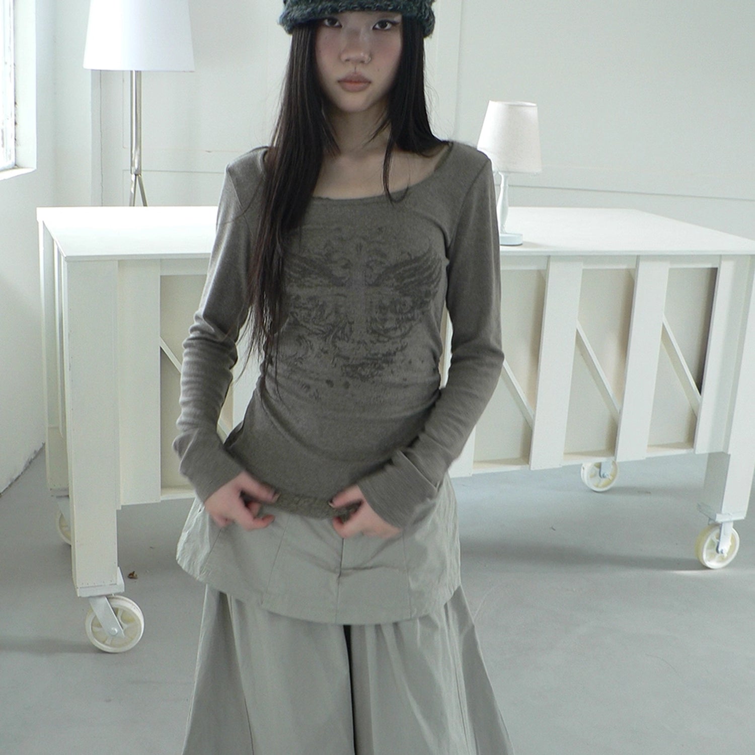 ang_project_Vintage_Lace_Trim_U_Neck_Floral_Print_T-shirt_MISSTT