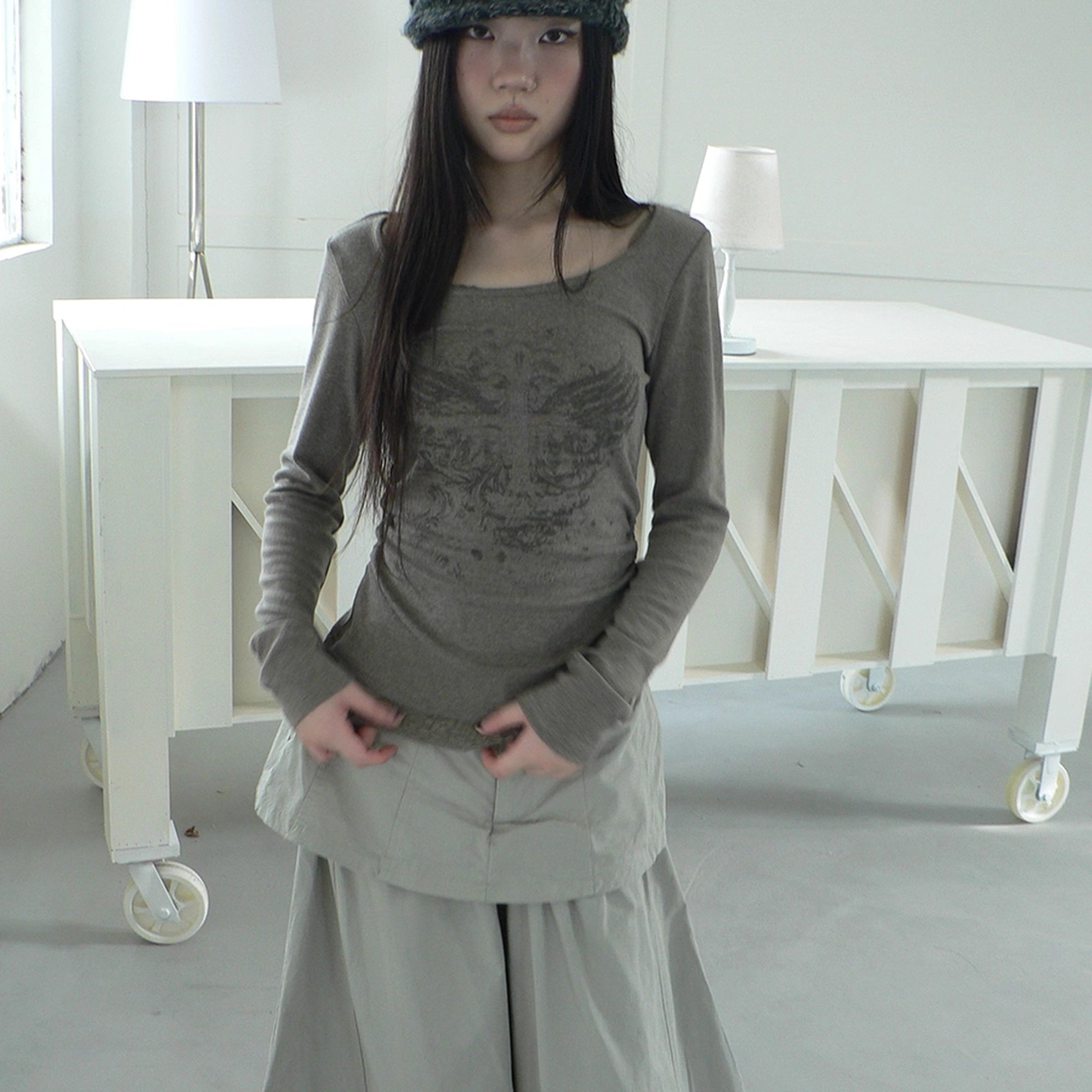 ang_project_Vintage_Lace_Trim_U_Neck_Floral_Print_T-shirt_MISSTT