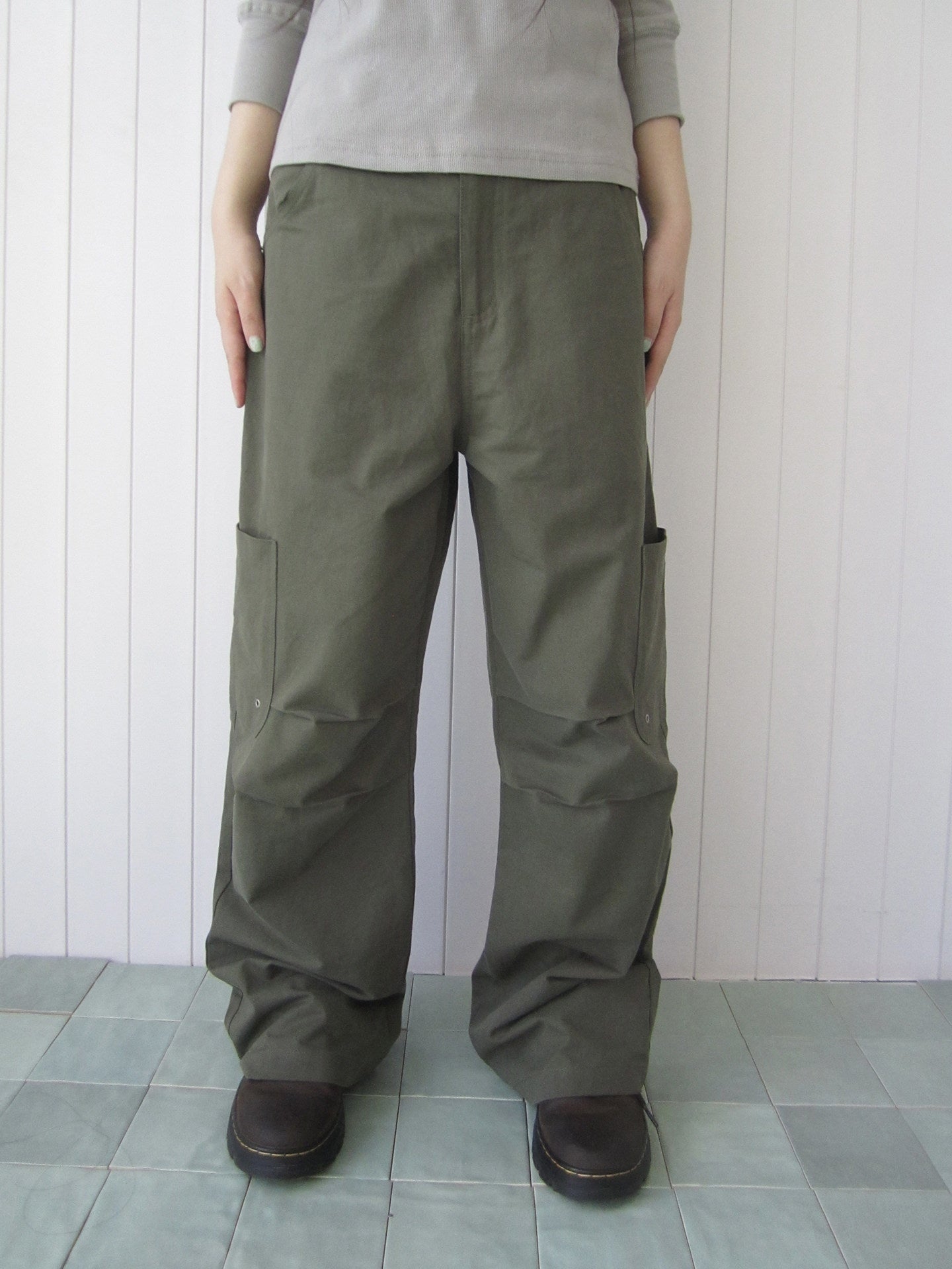 ang_project_Vintage_Paratrooper_Pleat_Multi_Pocket_Straight_Leg_Women&