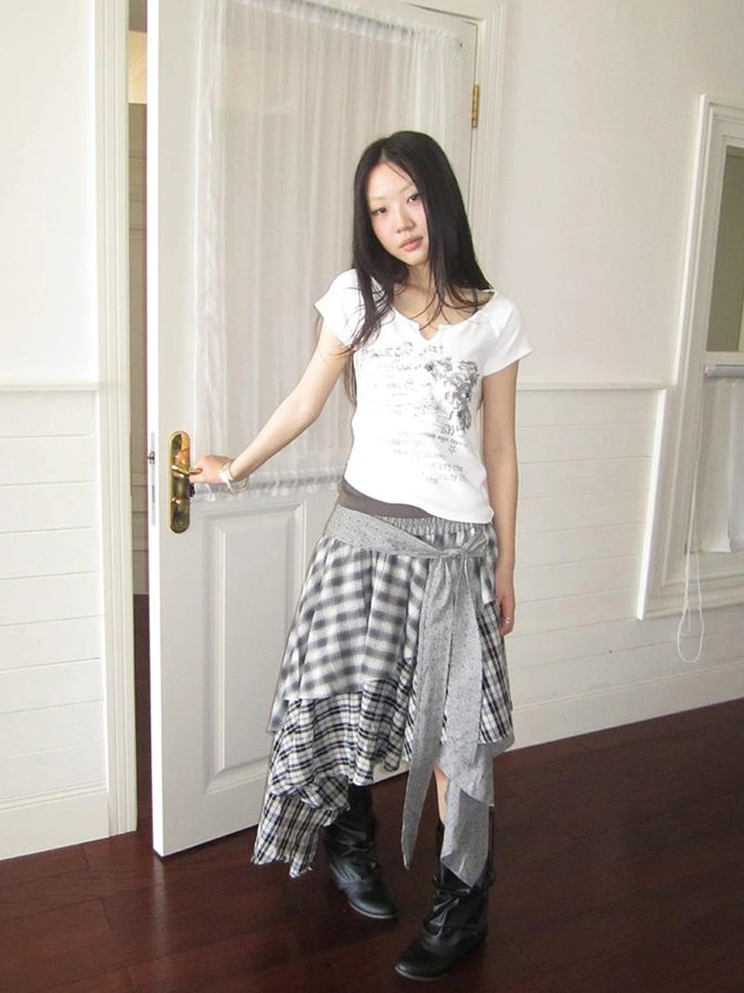 Vintage Plaid Skirt With Asymmetrical Hem And Elastic Waist