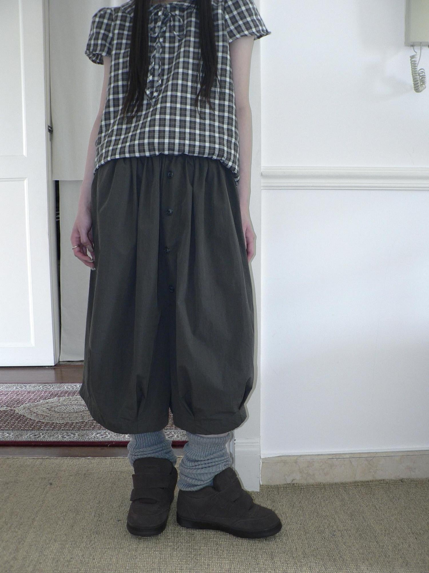 ang project Vintage Pleated Single Row Buttons Cropped Women&