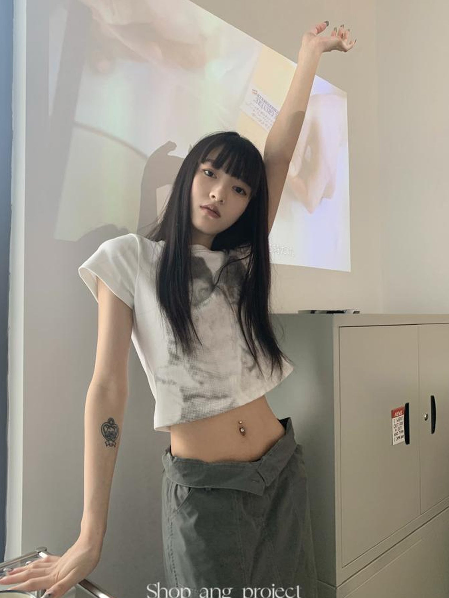 Updateang project Vintage Portrait Print Cropped Tee Summer 2022