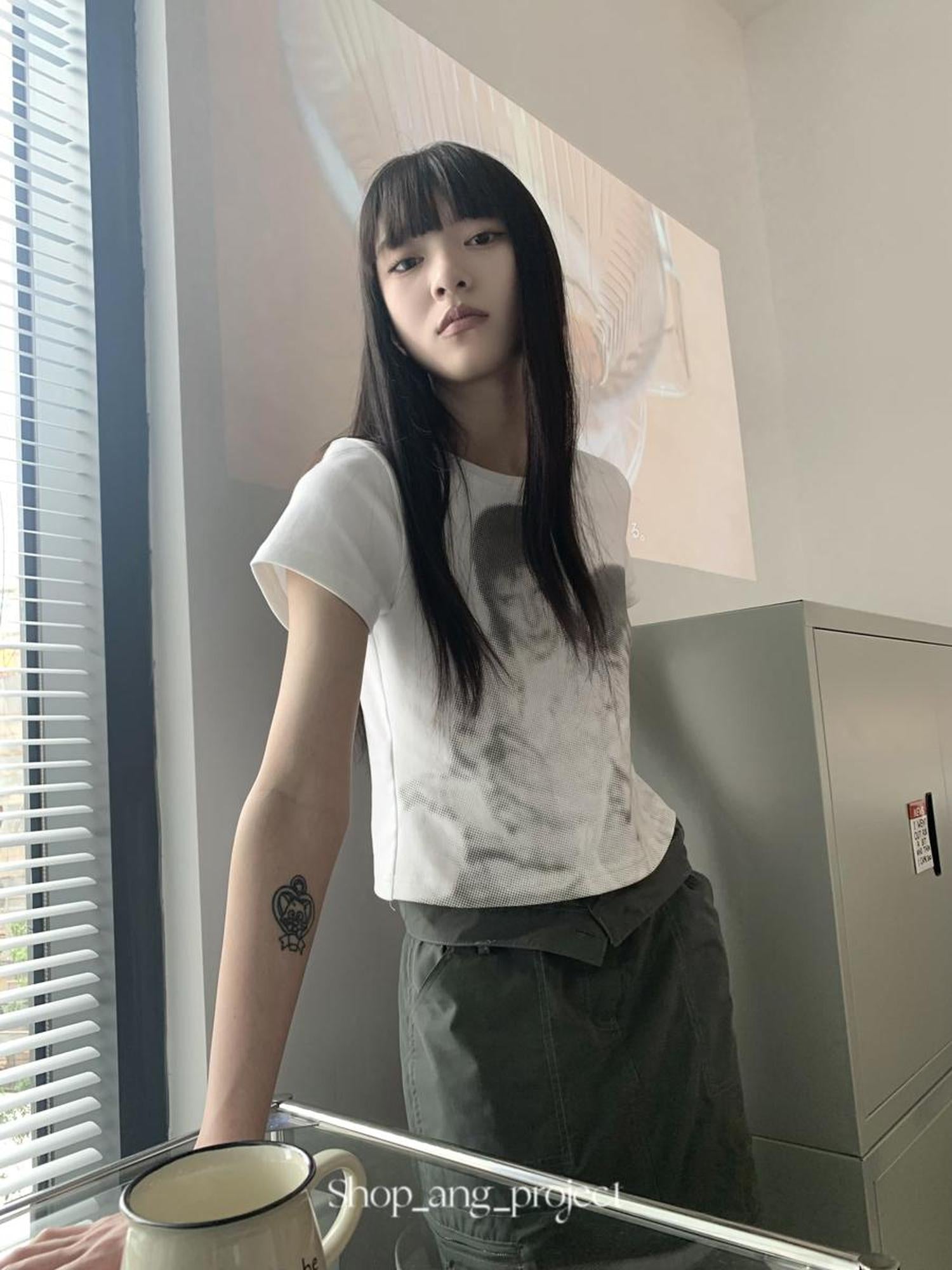 Updateang project Vintage Portrait Print Cropped Tee Summer 2022