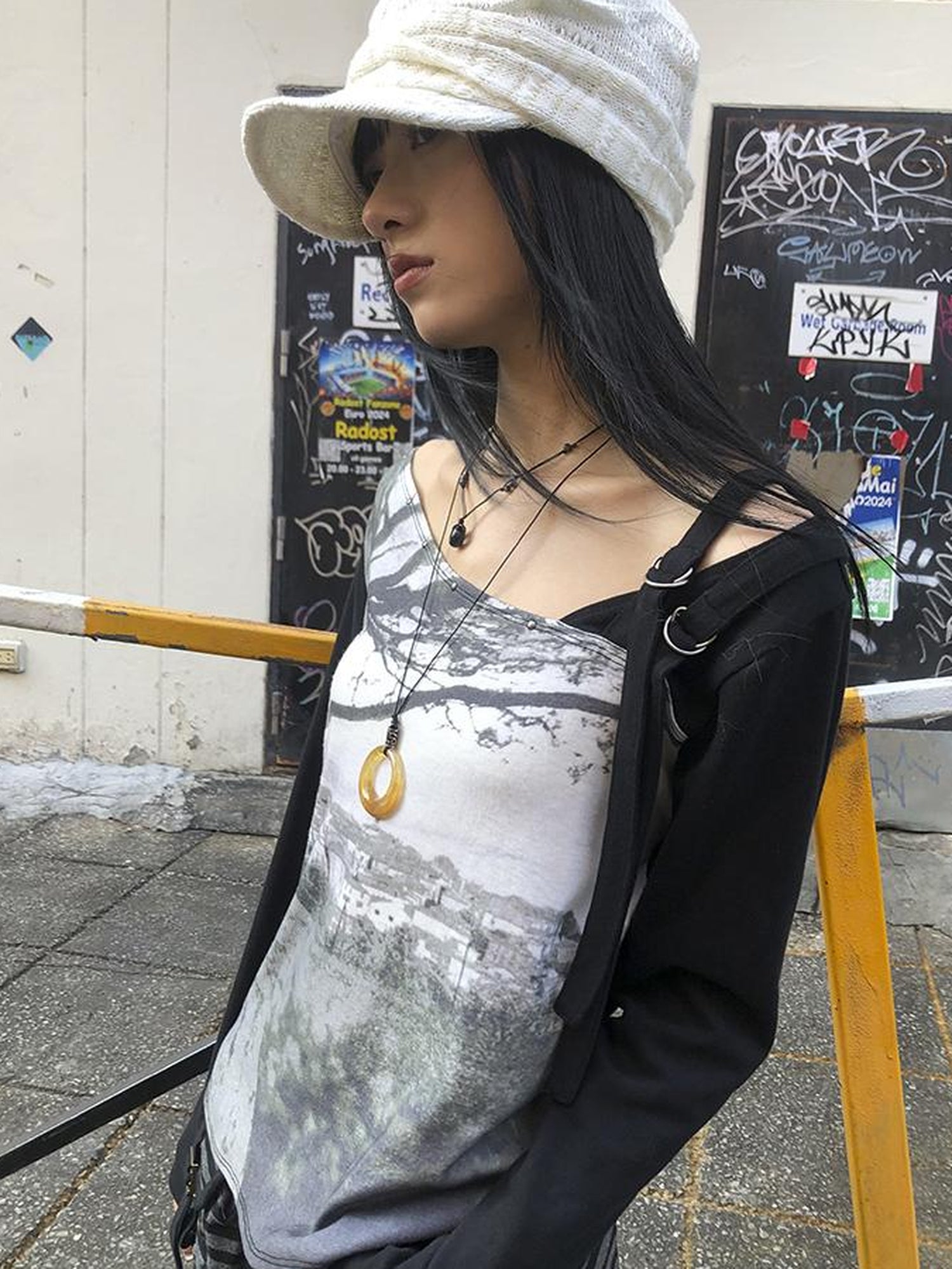 Updateang project Vintage Print Patchwork Sleeve Tee