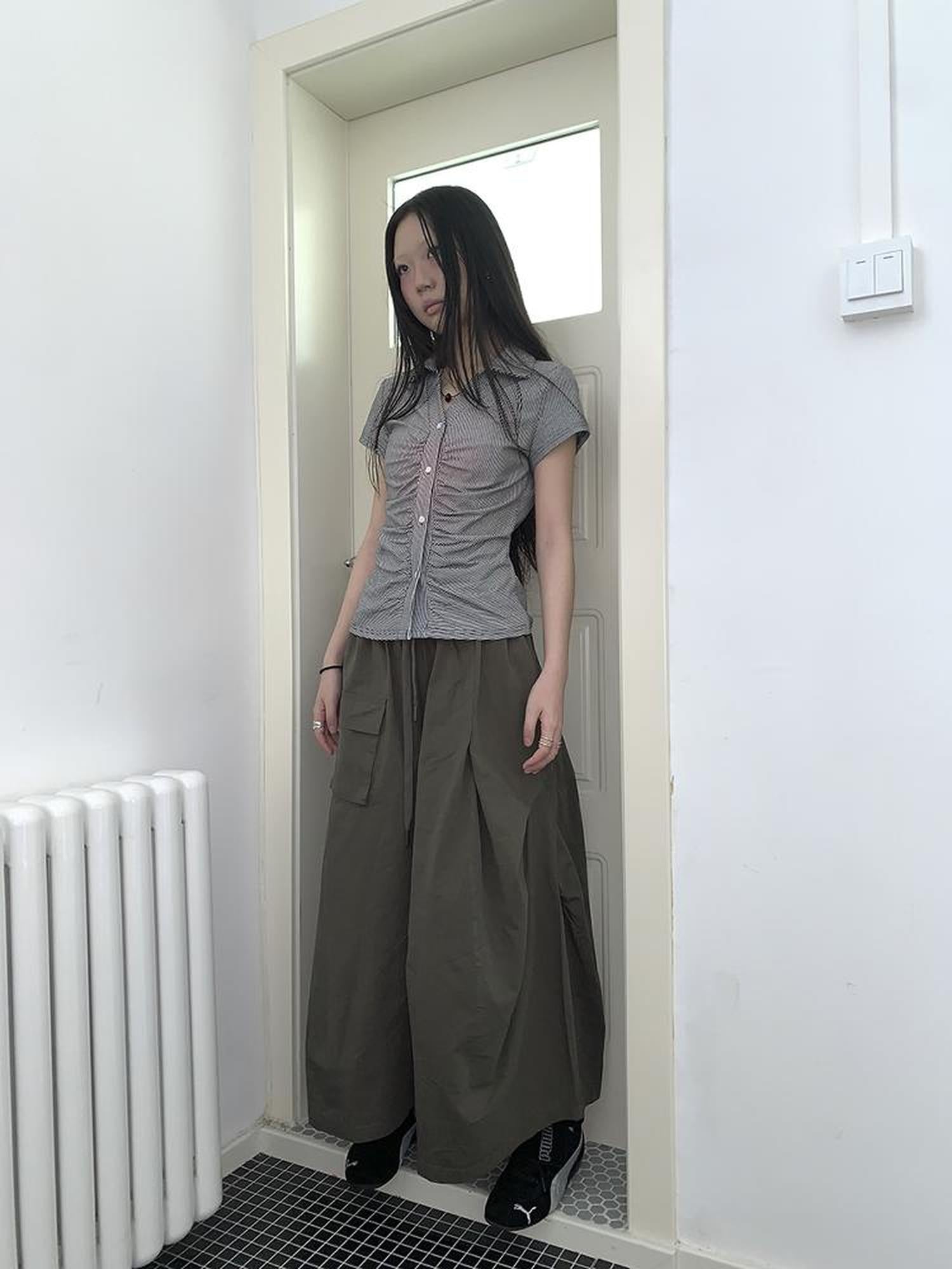 ang project Vintage Solid Multi Pleat Pocket Cargo Pants With Elastic Waist