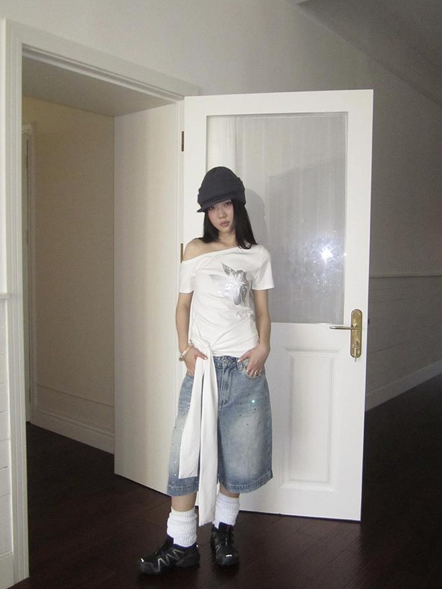 ang project Vintage Summer Distressed Denim Mid Shorts With Rhinestones