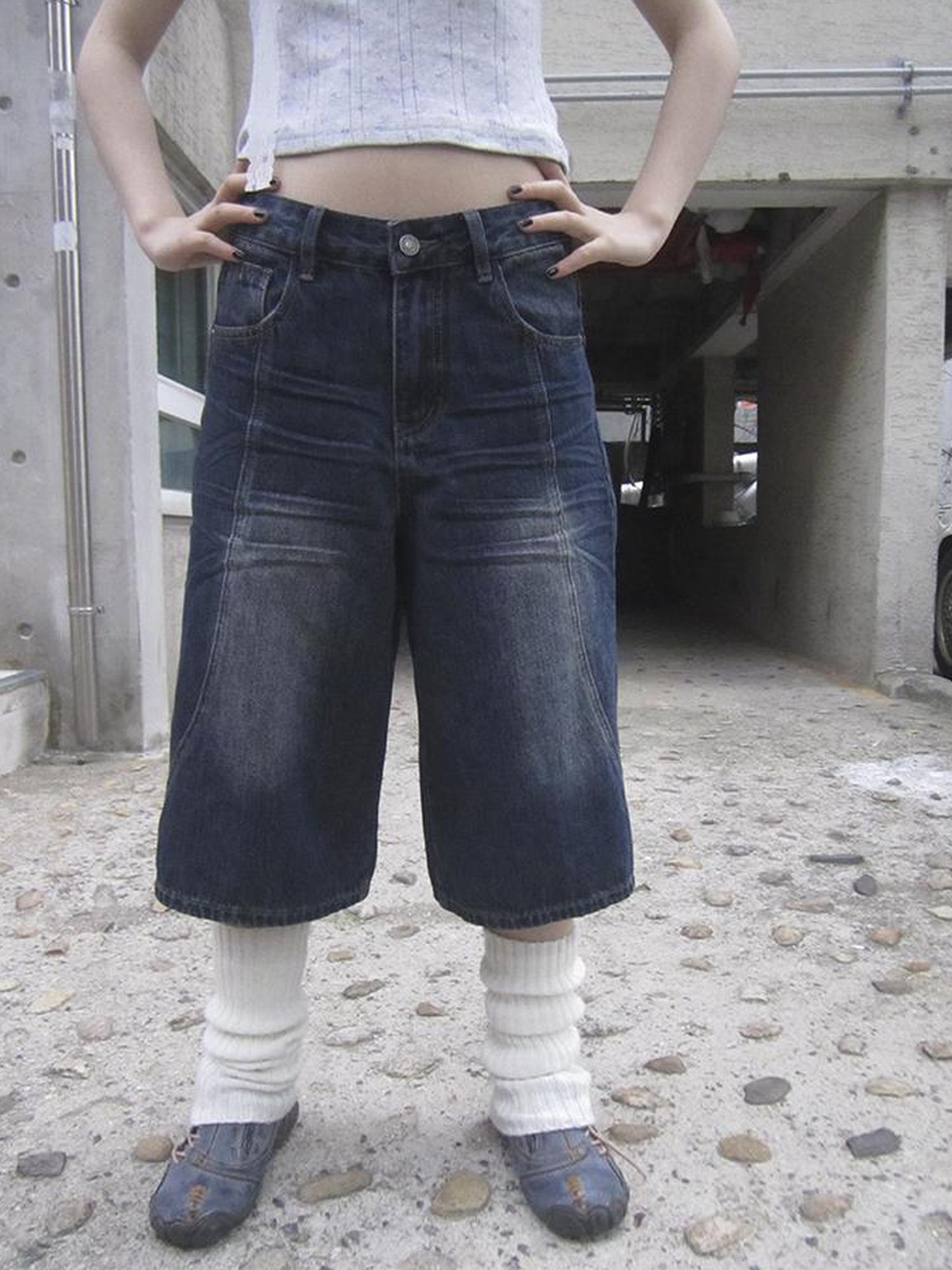 ang project Vintage Washed Distressed Relaxed Straight Cropped Jeans