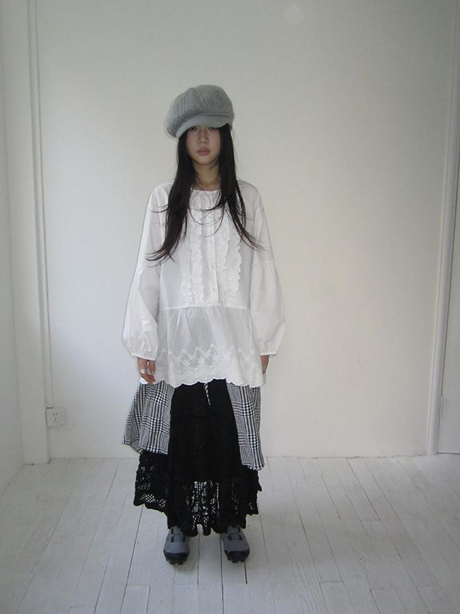 ang project Vintage White Embroidered Lace Trim Oversized Round Neck Blouse