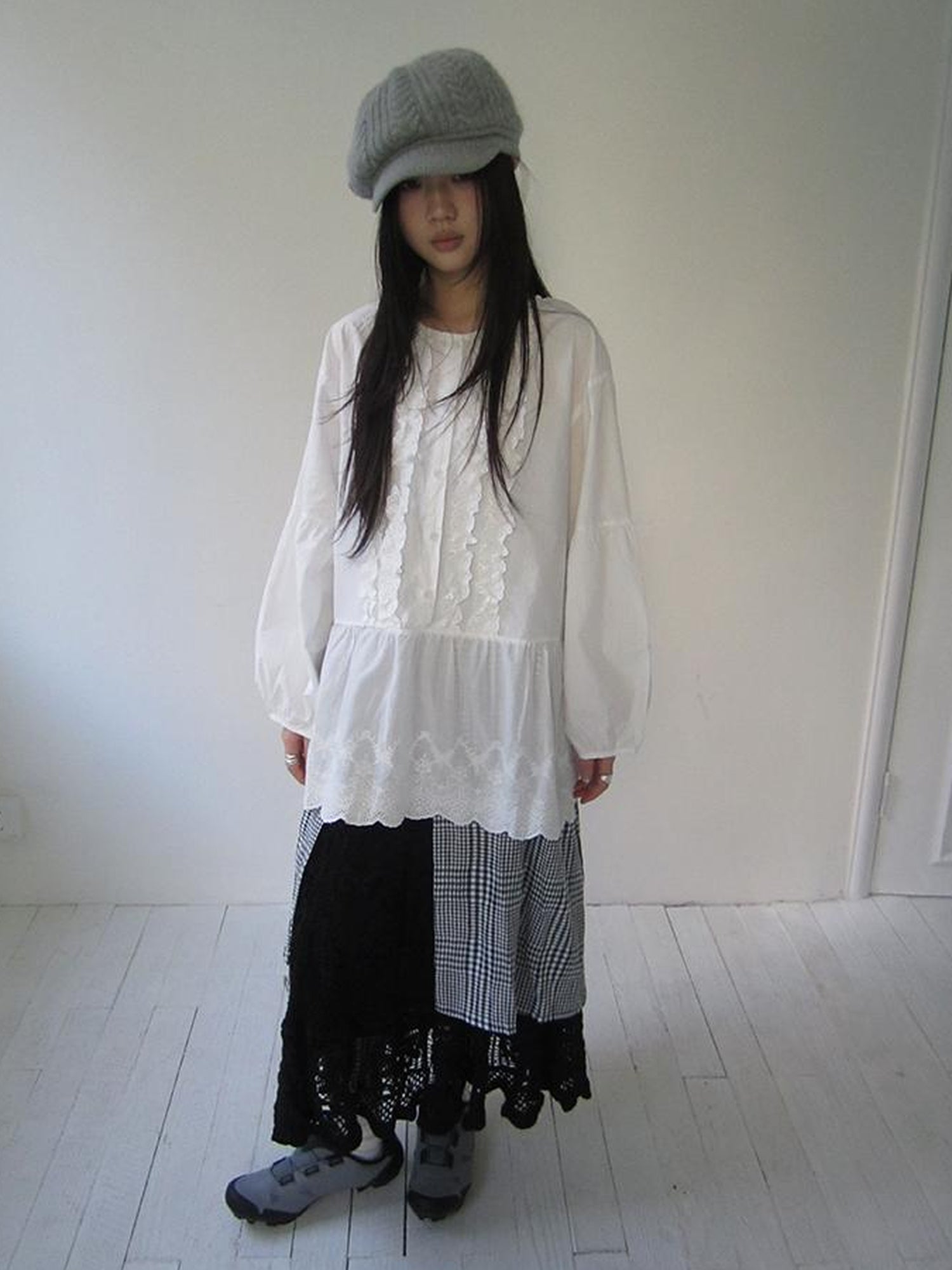 ang project Vintage White Embroidered Lace Trim Oversized Round Neck Blouse