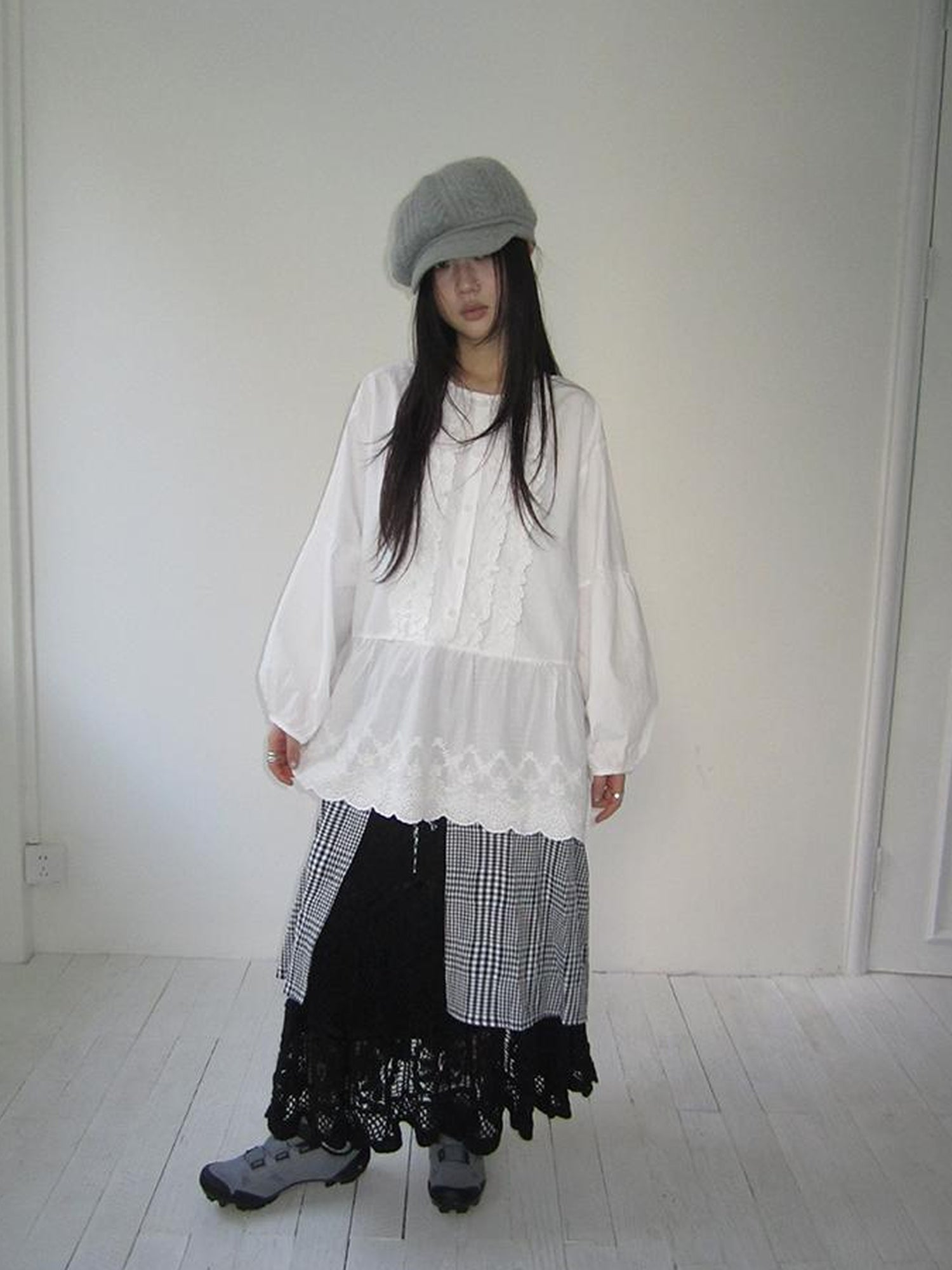 ang project Vintage White Embroidered Lace Trim Oversized Round Neck Blouse